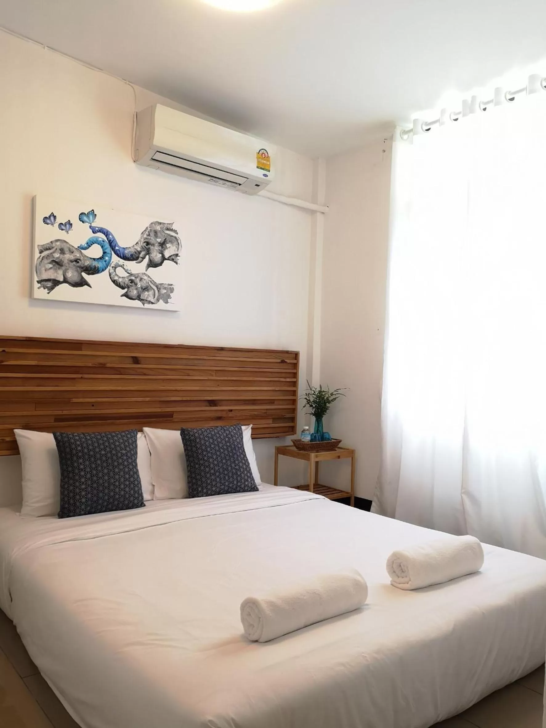 Bedroom, Bed in Cozy by Funwahn