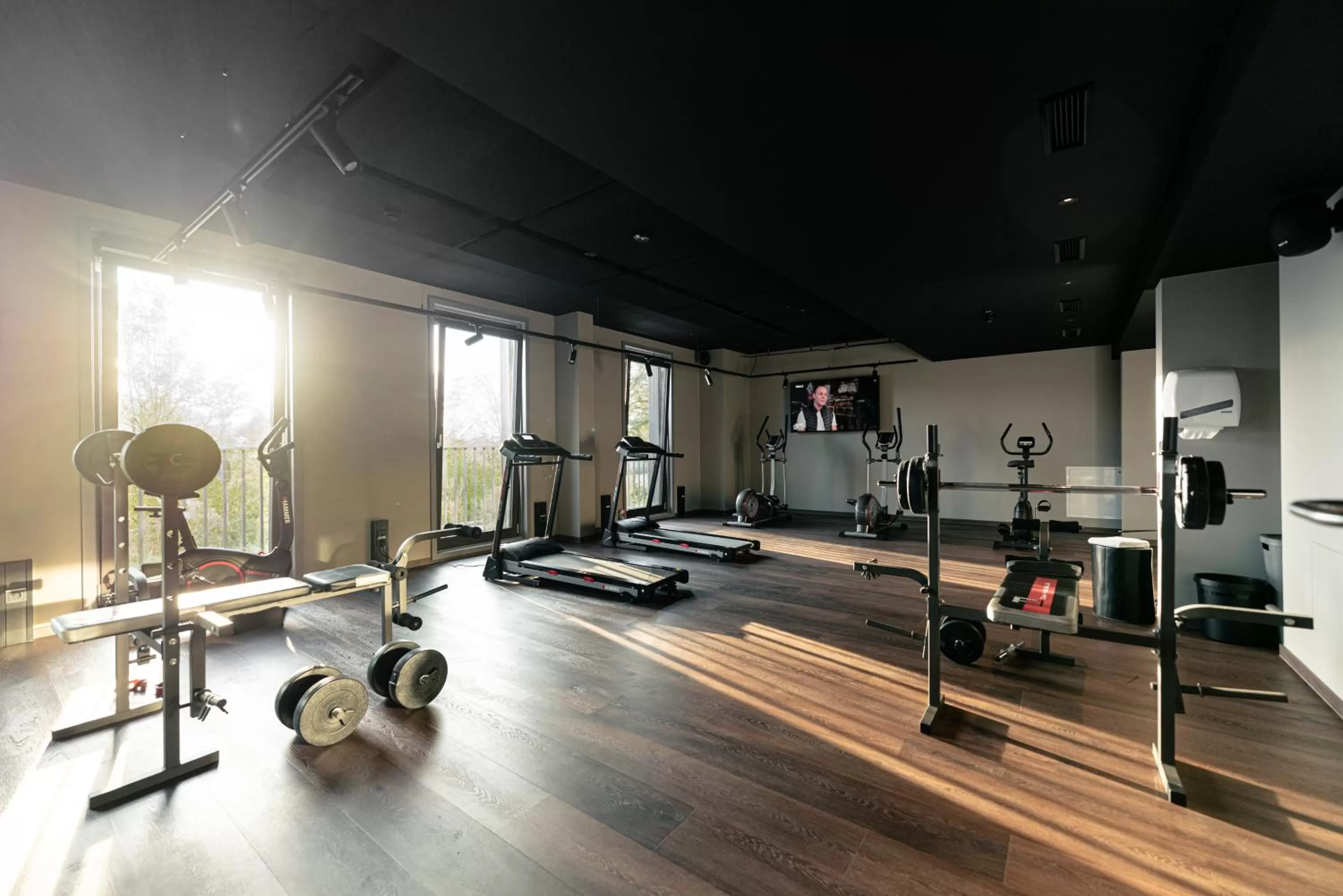 Fitness centre/facilities in FreshSuites & Bar