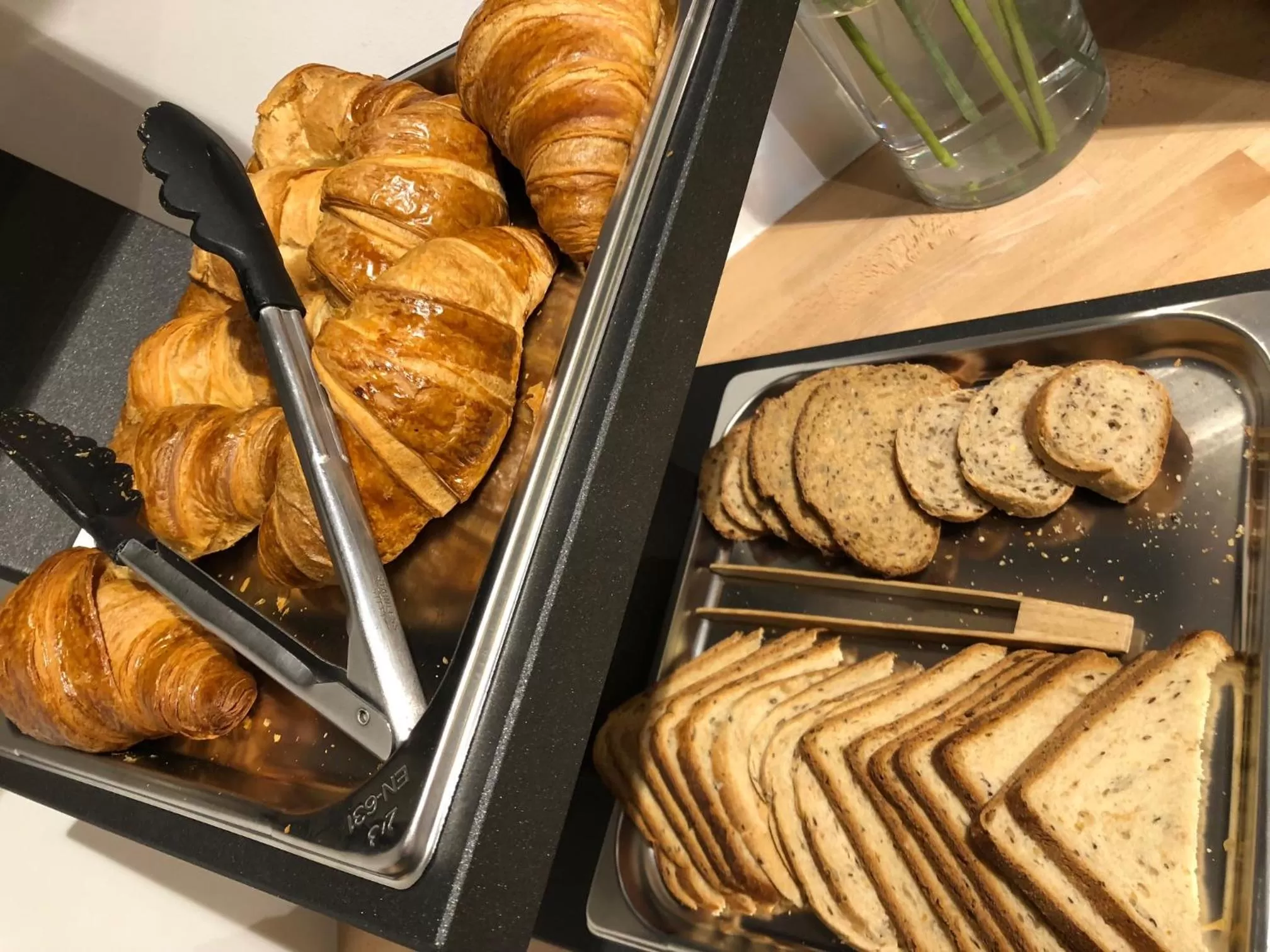 Breakfast in FastHôtel Biarritz Bidart Côte-Basque - Un hôtel FH Collection