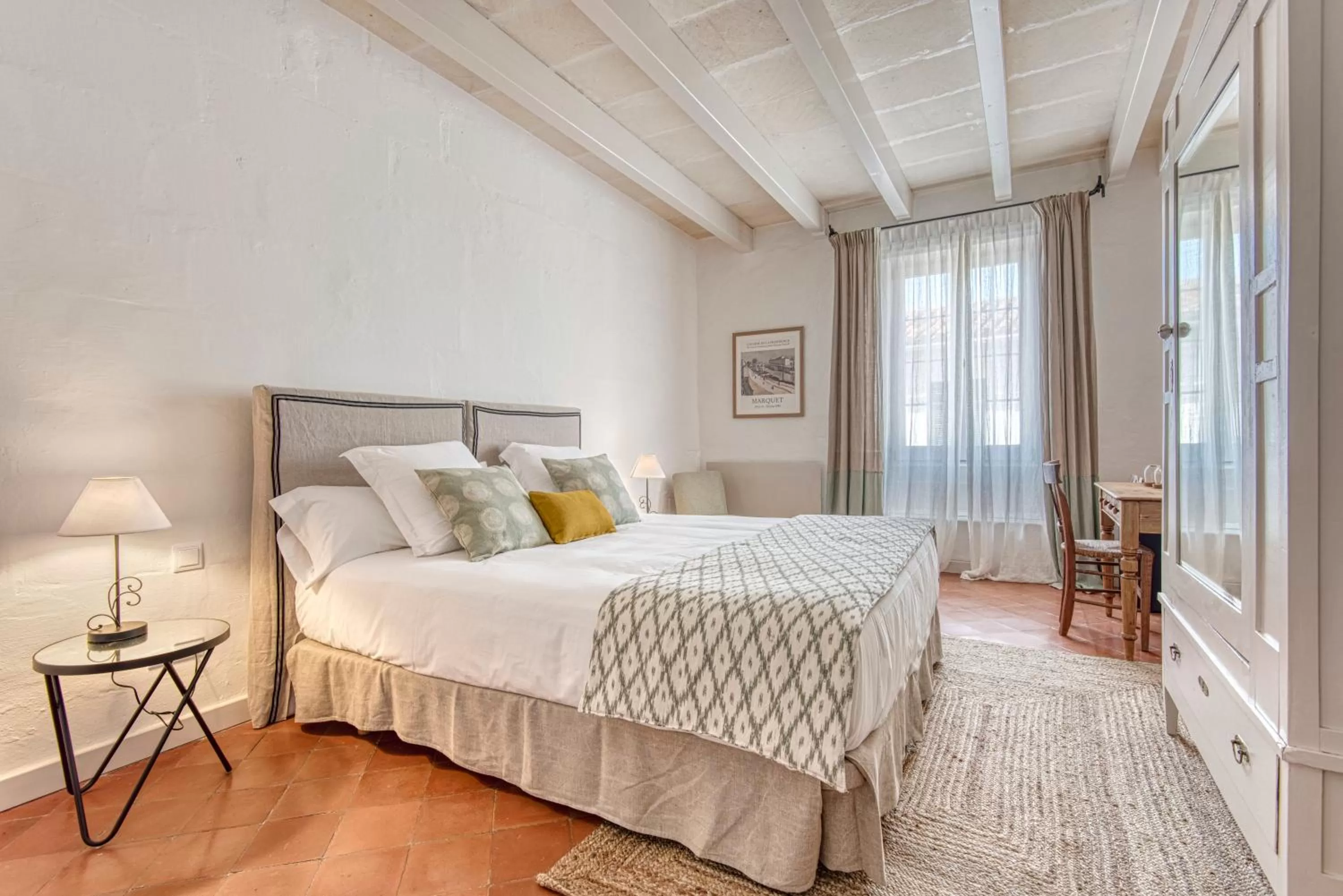 Bed in Can Alberti 1740 Boutique Hotel