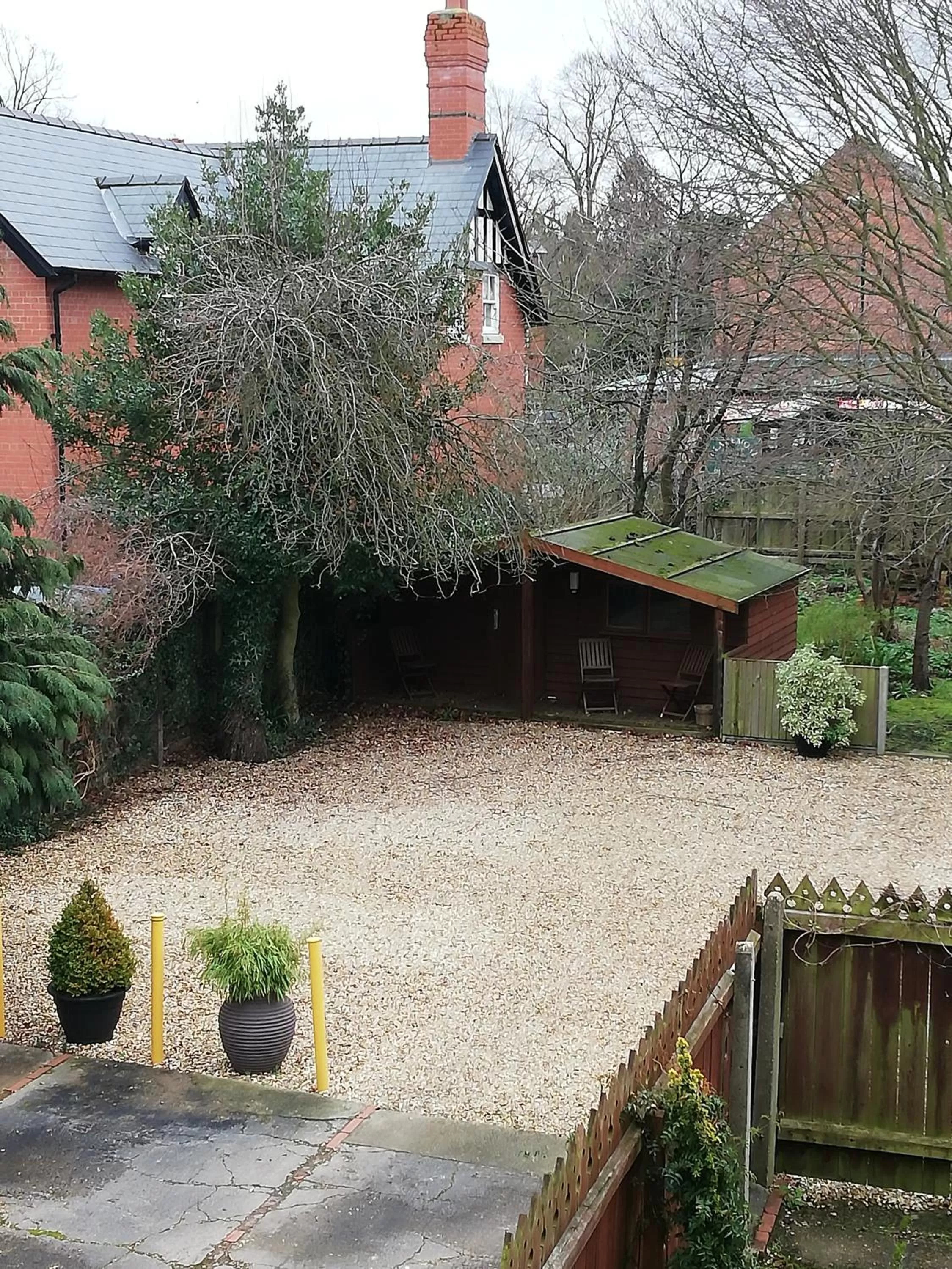 Area and facilities in The Claremont