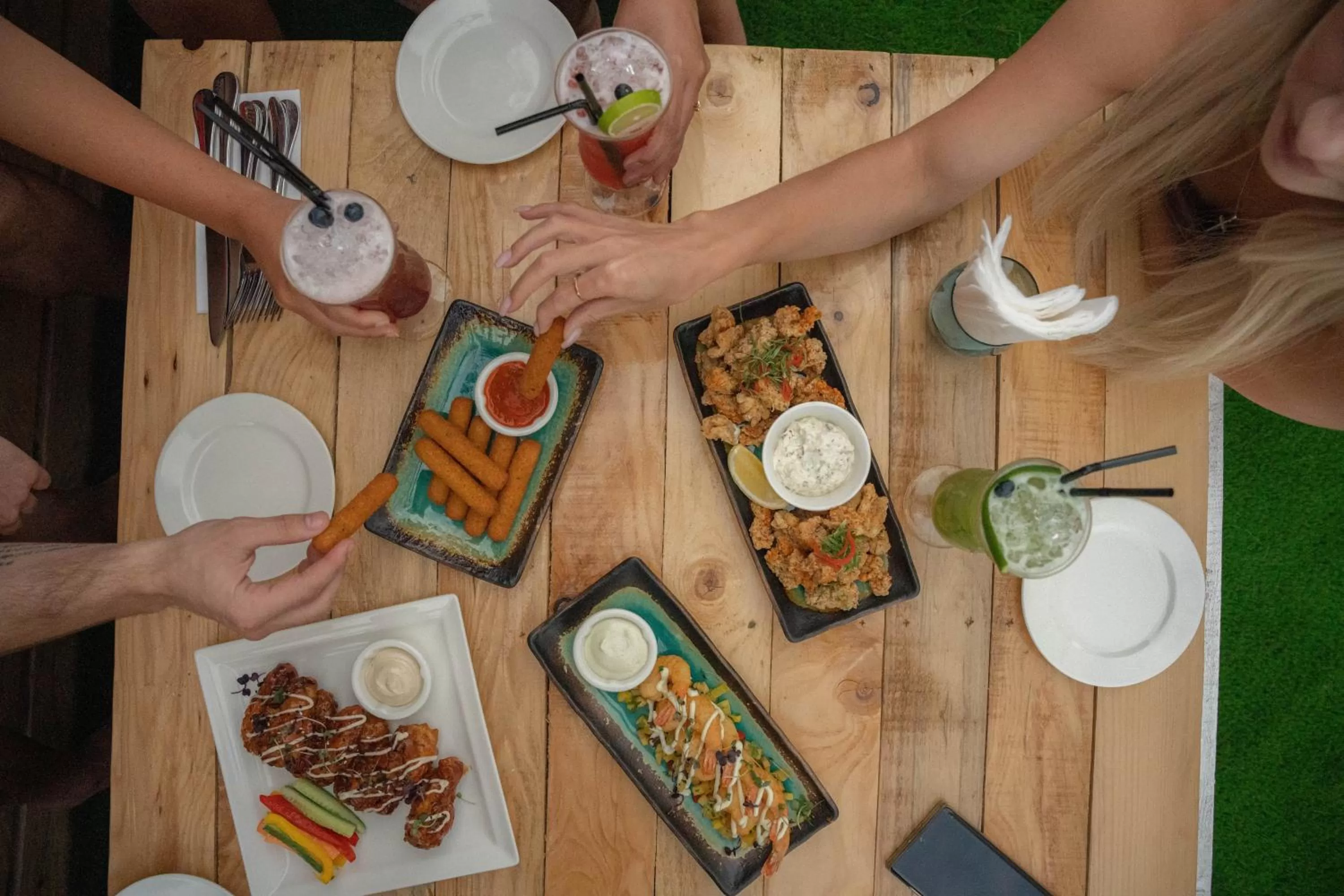 Restaurant/places to eat in Avani Ibn Battuta Dubai Hotel