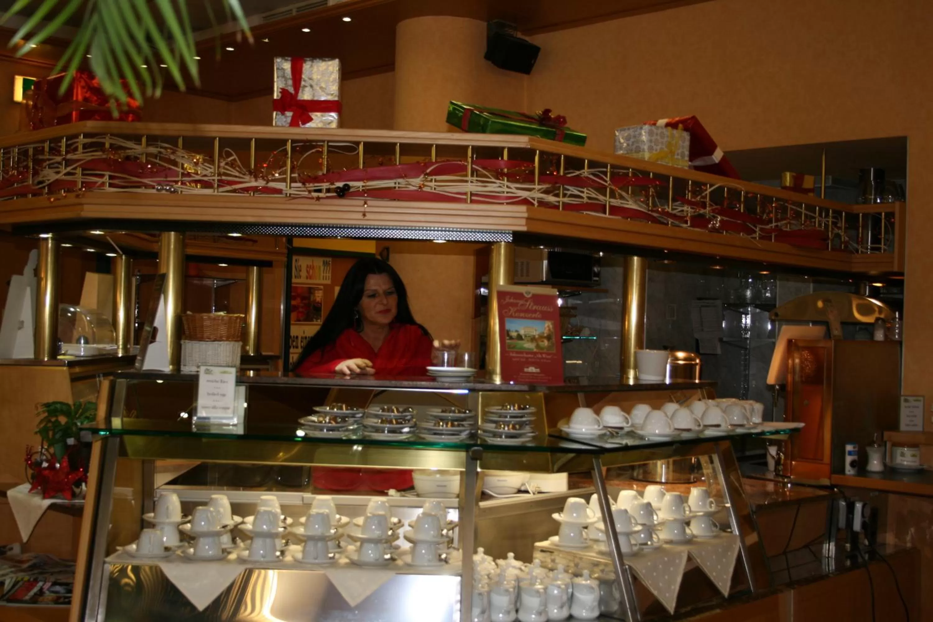 Restaurant/places to eat in Hotel Asperner Löwe