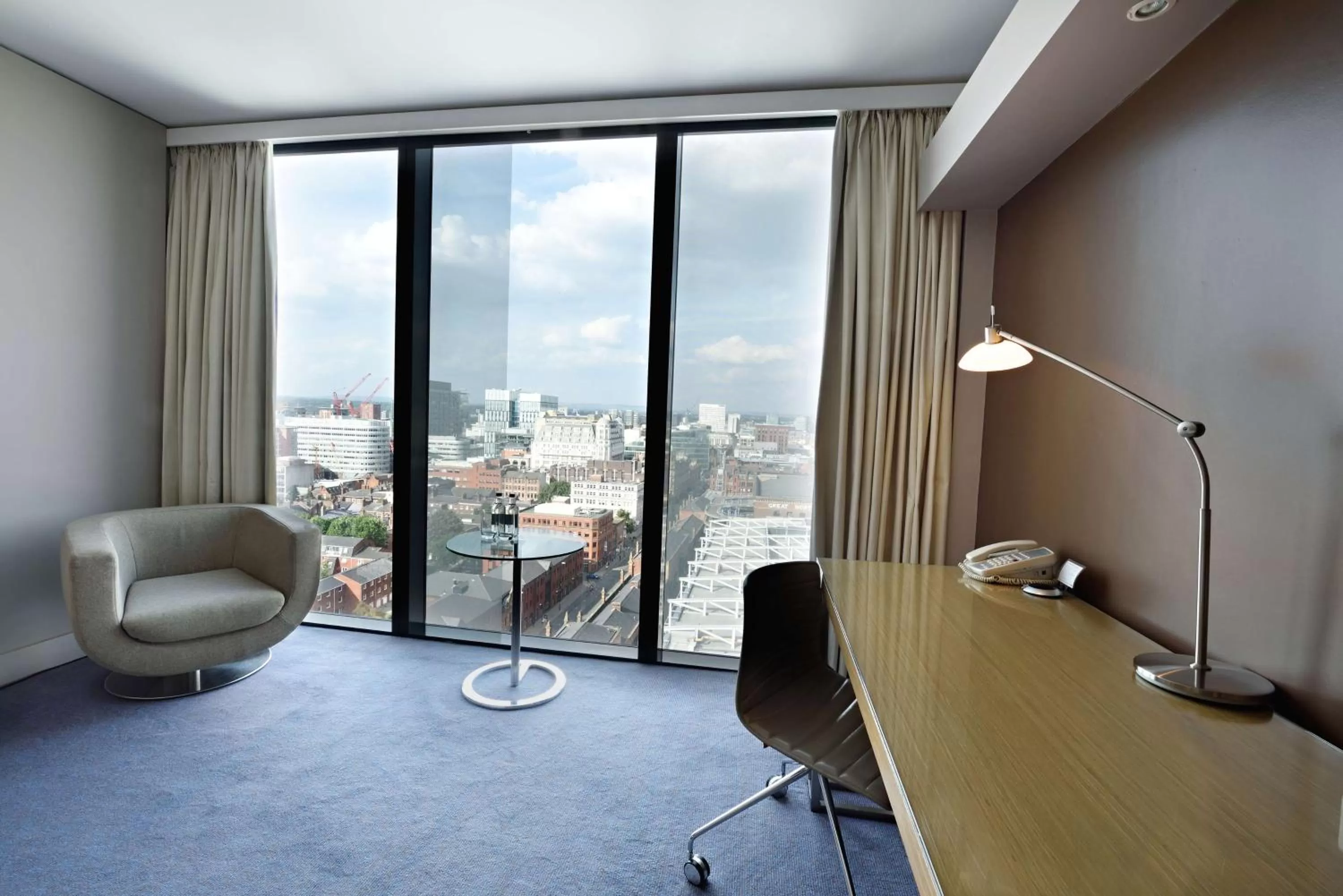 Bedroom in Hilton Manchester Deansgate