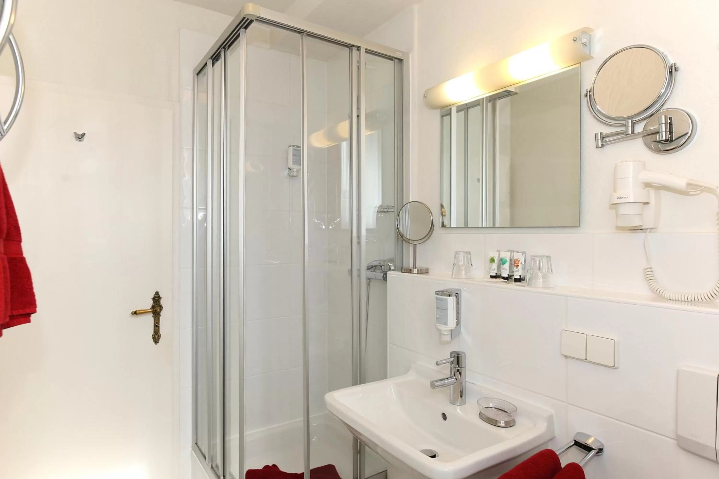 Shower in Hotel Rathausglöckel