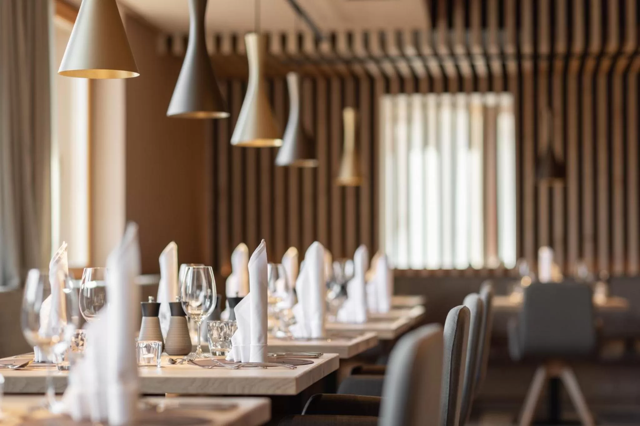 Restaurant/Places to Eat in Hotel Kristall