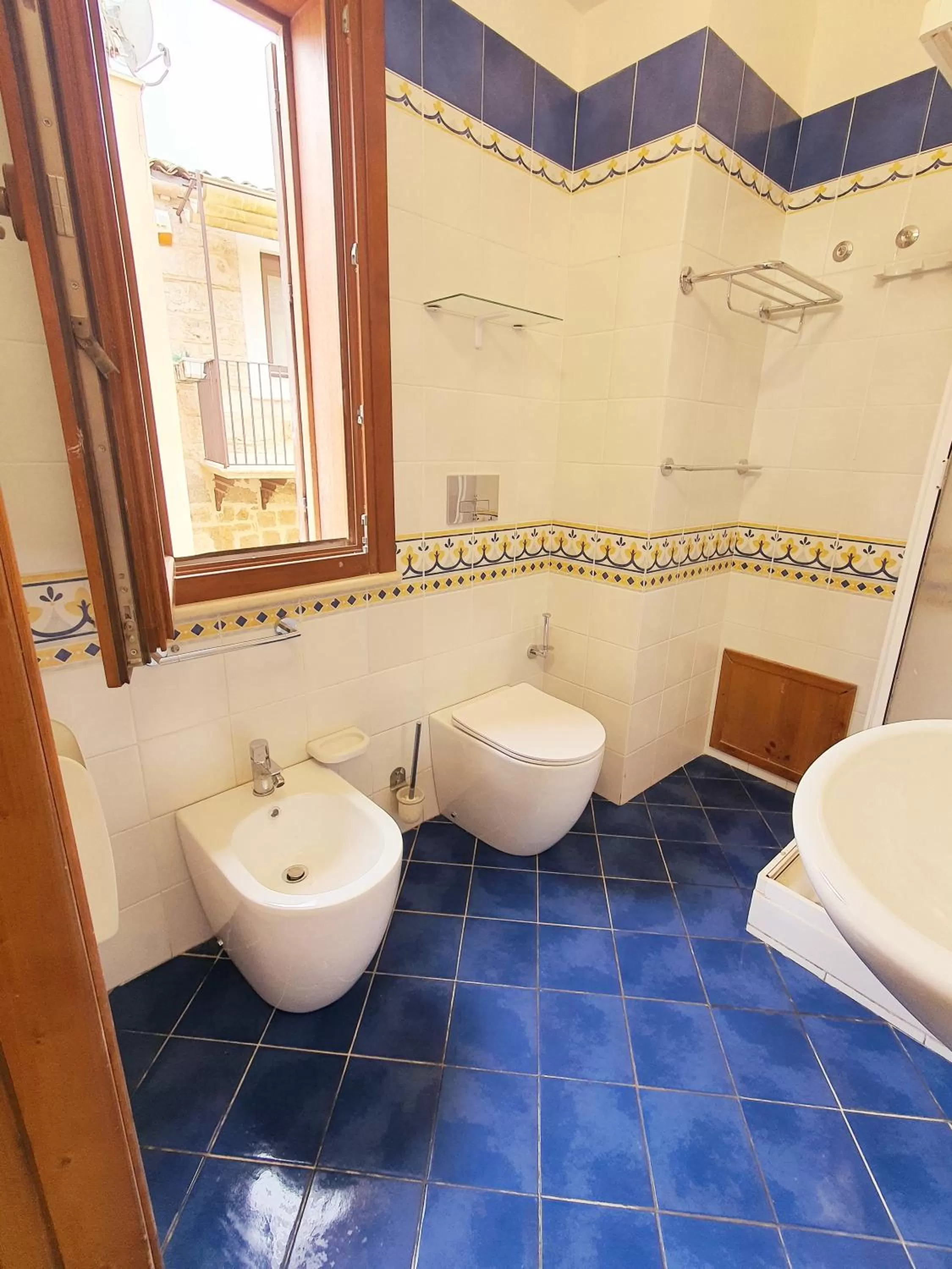 Toilet in Hotel Cala Marina