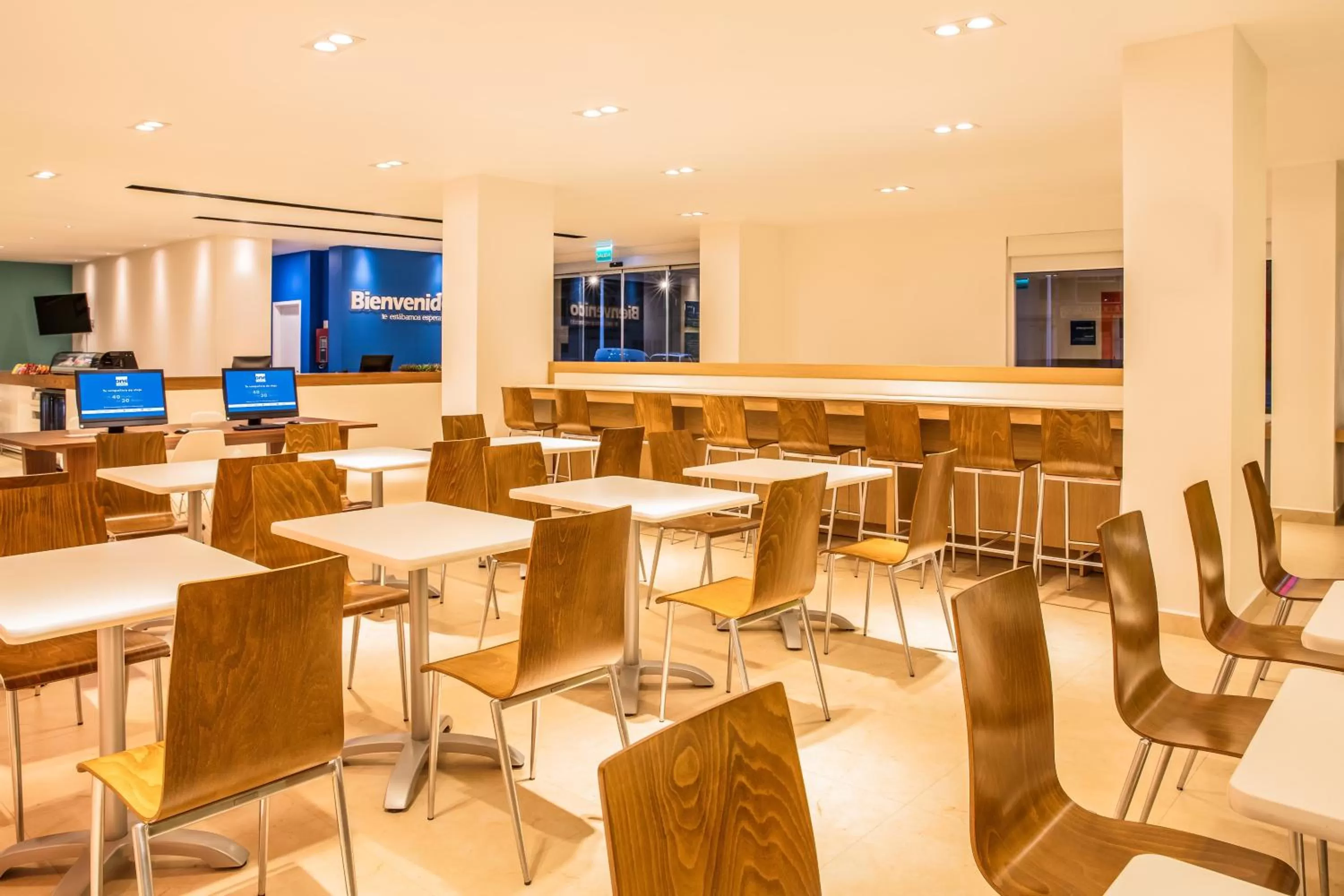 Restaurant/places to eat in One Puebla Serdan