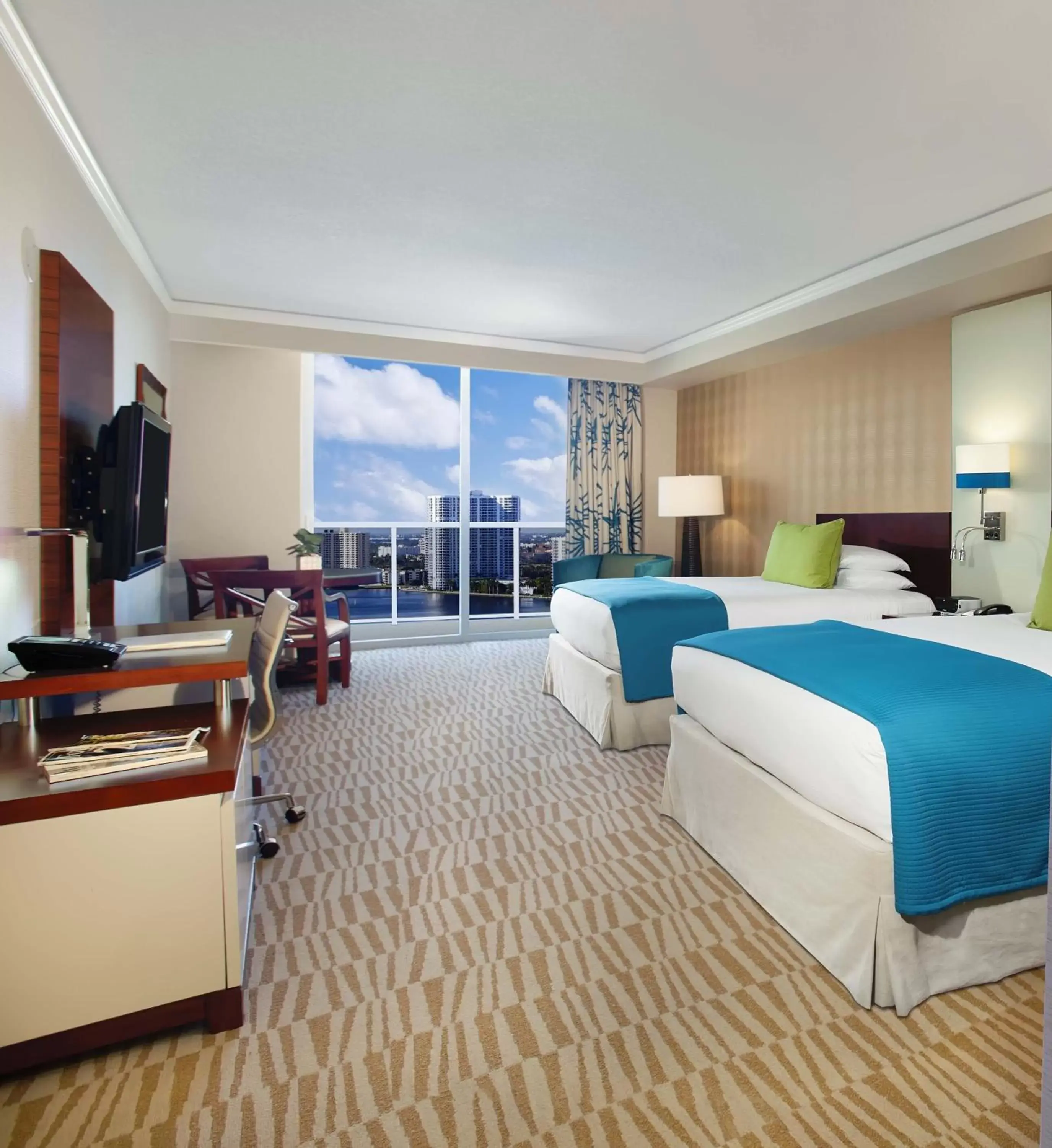 Double Room - Disability Access in Trump International Beach Resort - Sunny Isles Beach Double Room - Disability Access in Trump International Beach Resort - Sunny Isles Beach