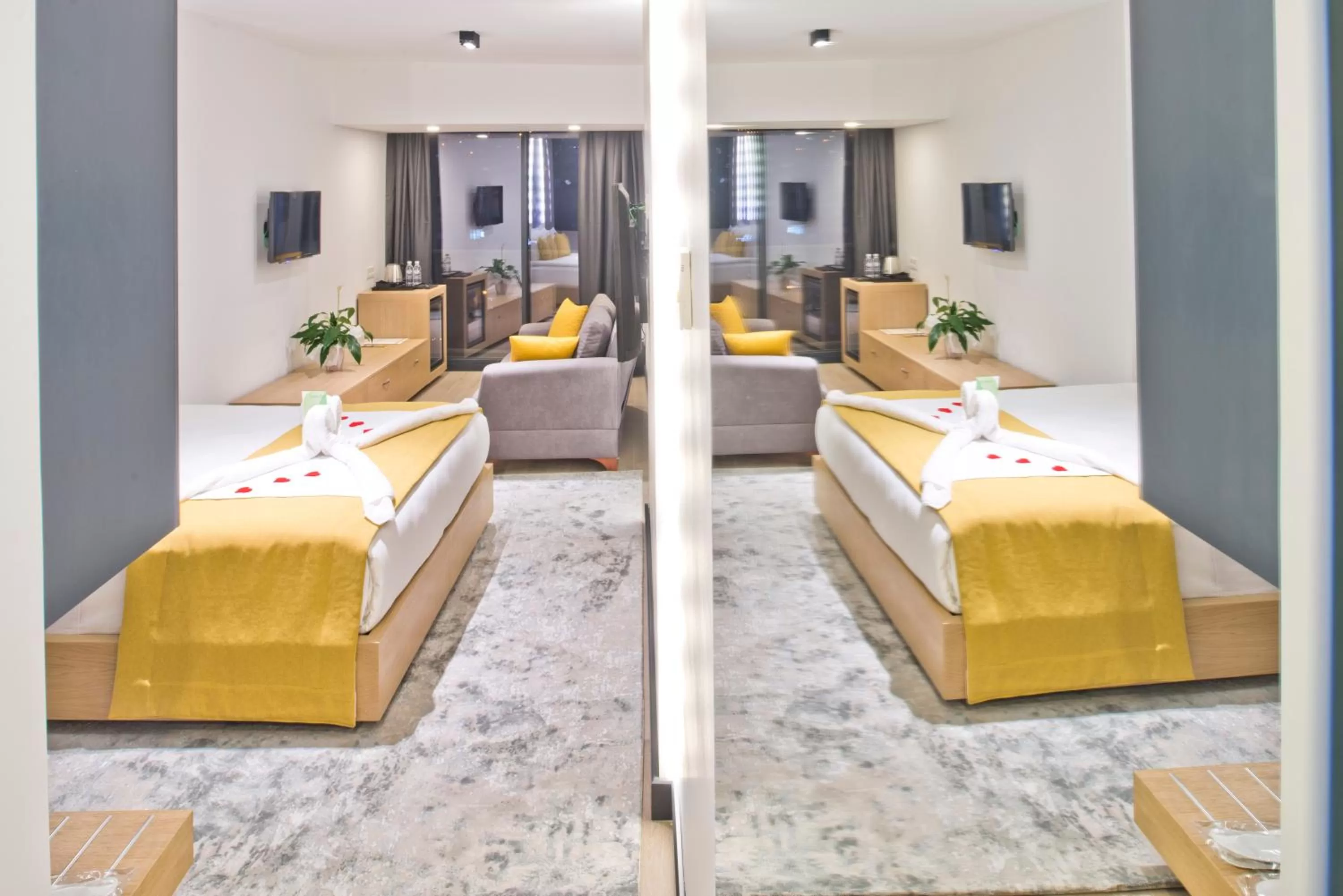 Photo of the whole room, Bed in Hotel 86 By Katipoğlu