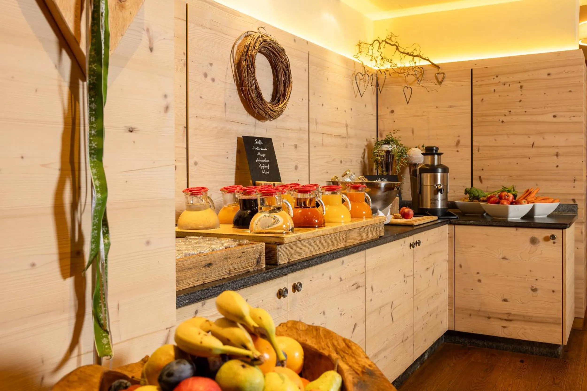 Restaurant/places to eat in Alpeiner - Nature Resort Tirol