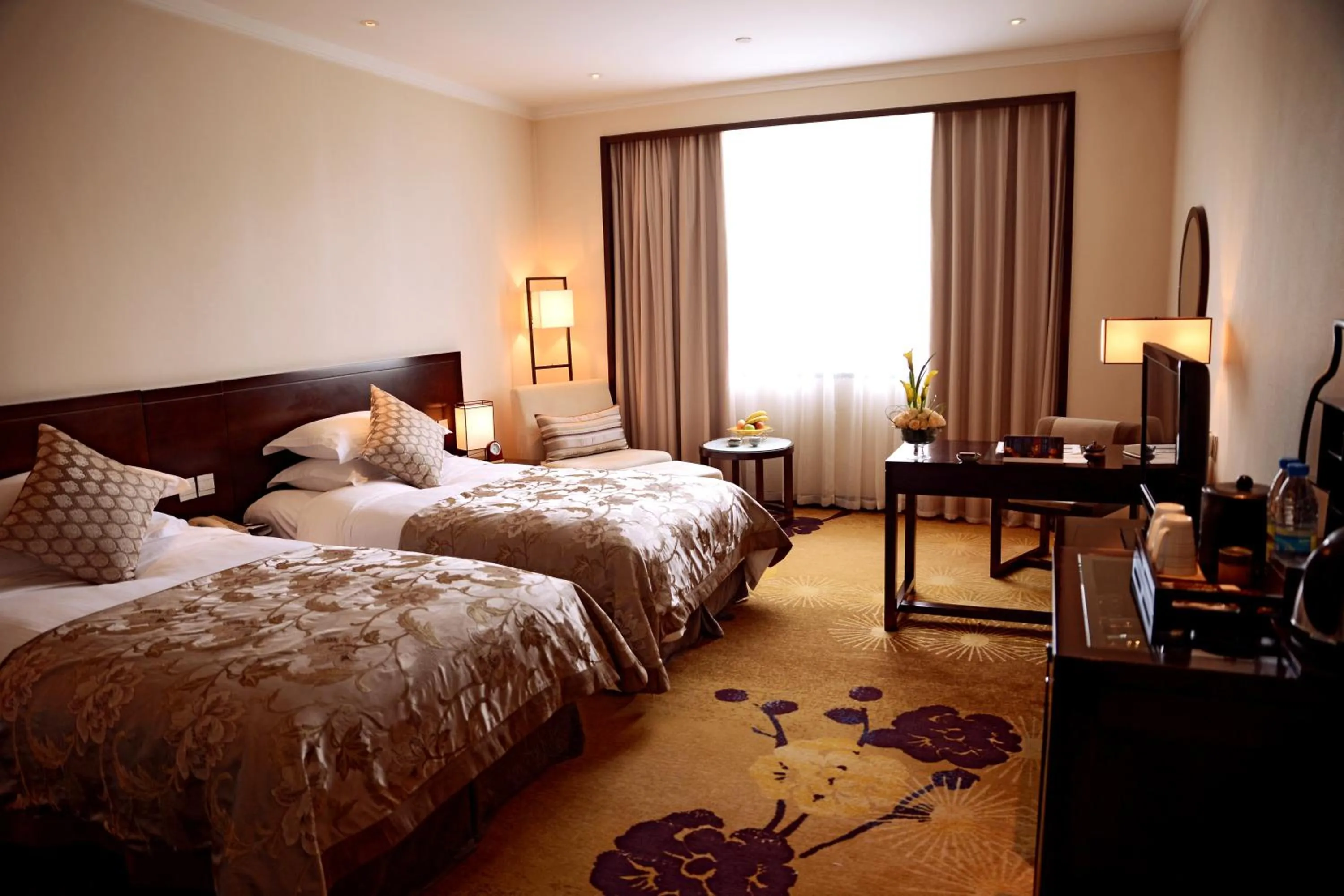 Bedroom, Bed in Garden Hotel Suzhou