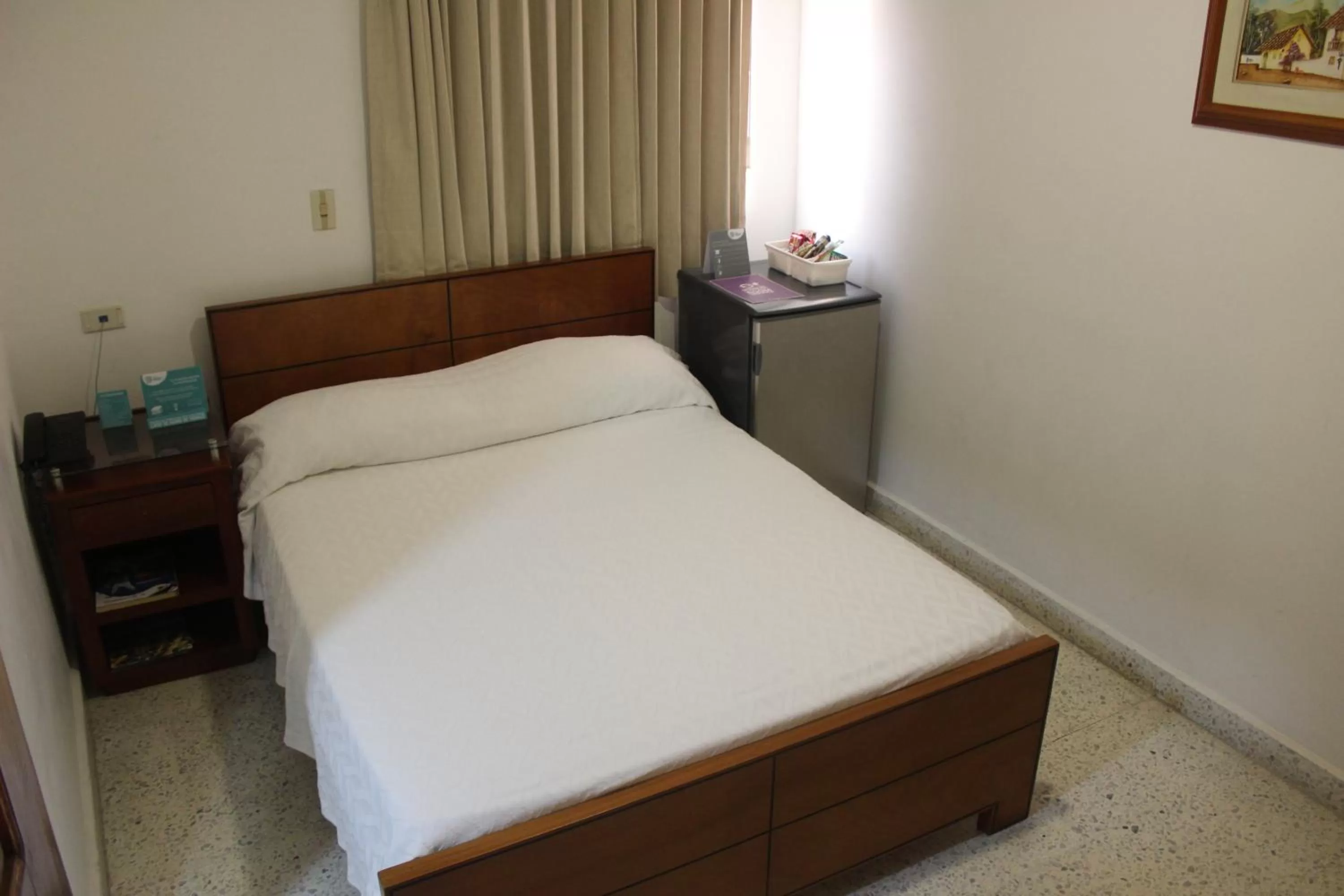 Bedroom, Bed in Hotel Monterrey