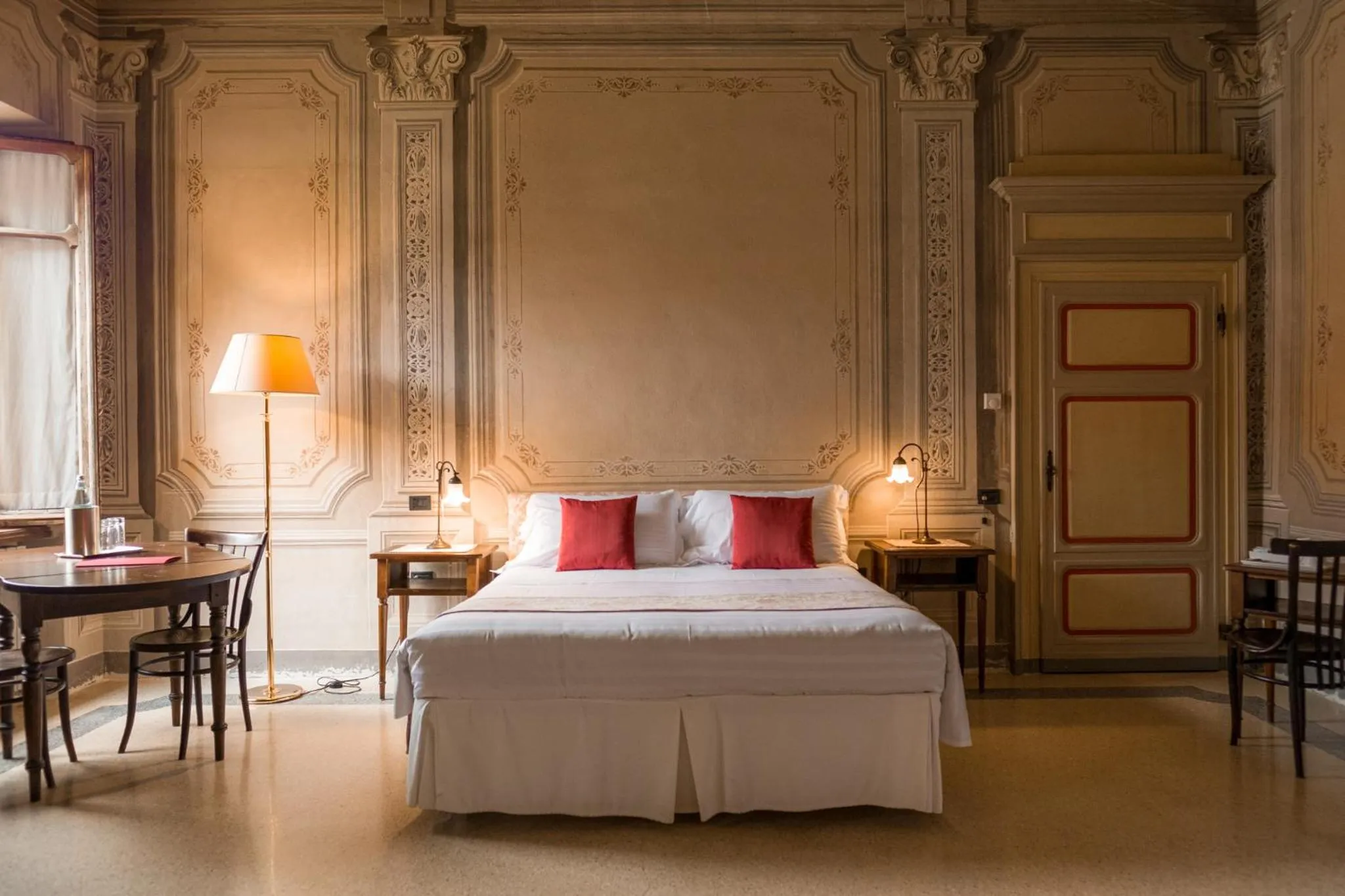 Bed in Albergo Real Castello