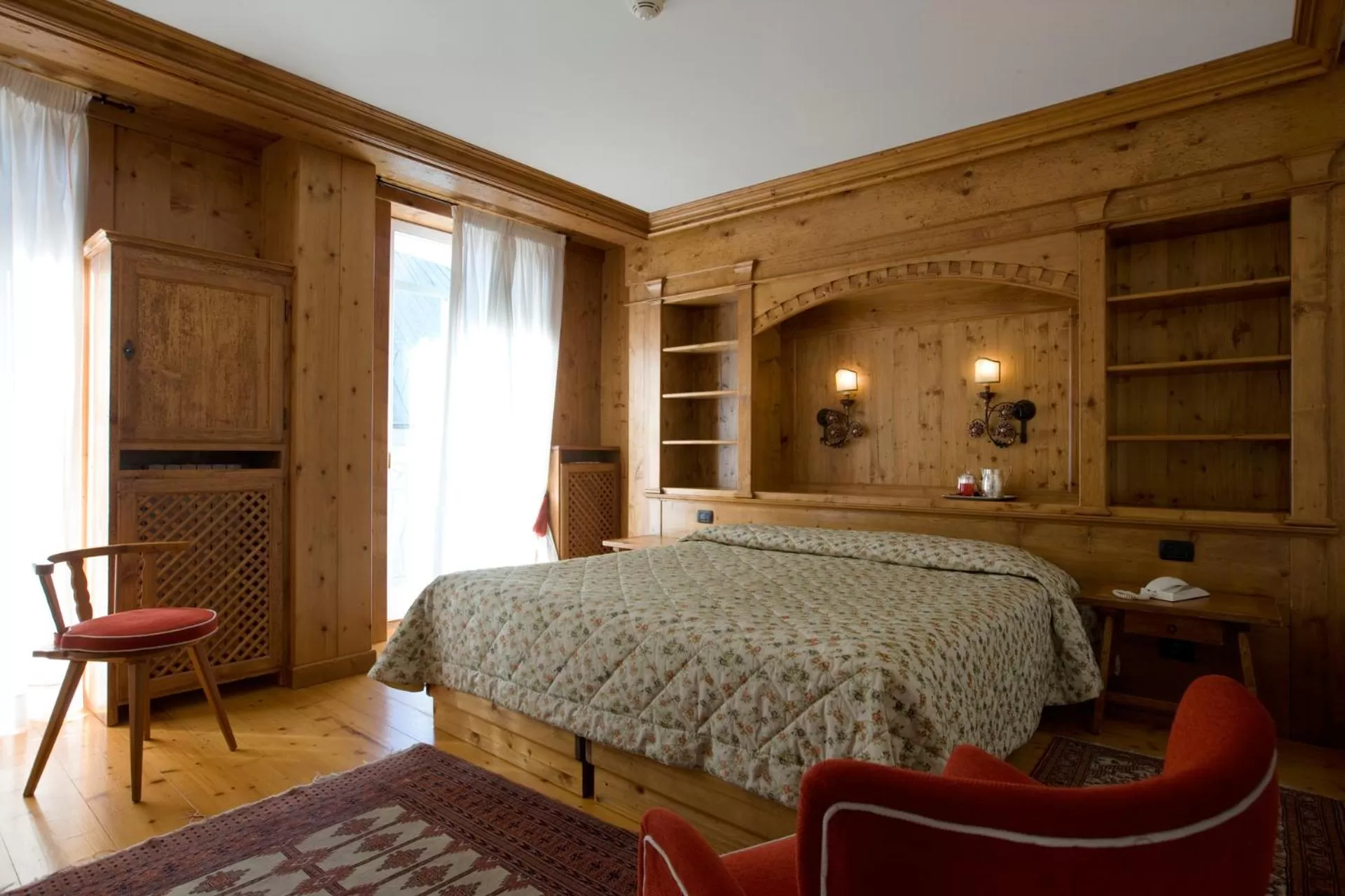 Bedroom, Bed in Hotel Cortina