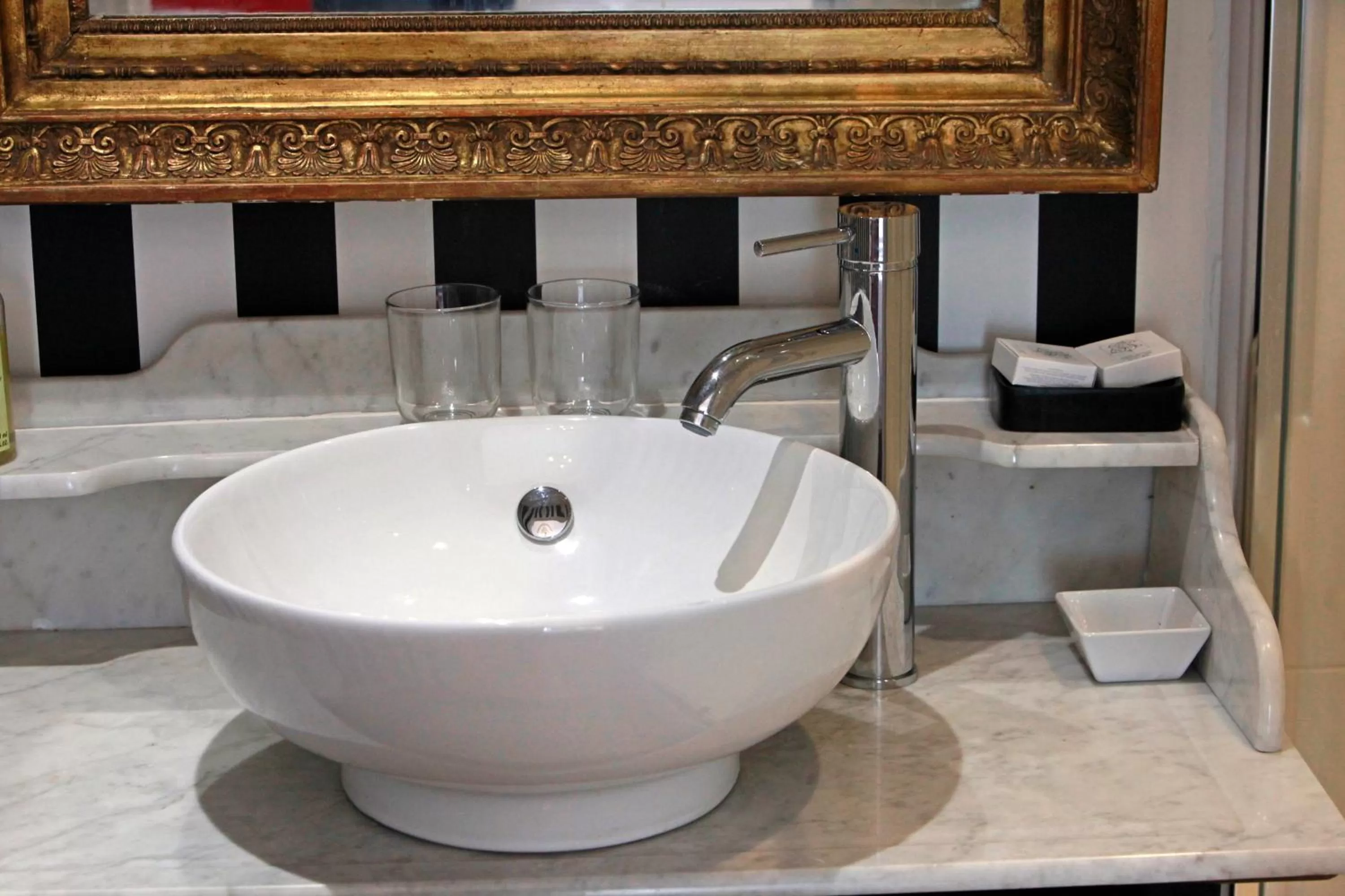 Bathroom in Les Chambres de Mathilde