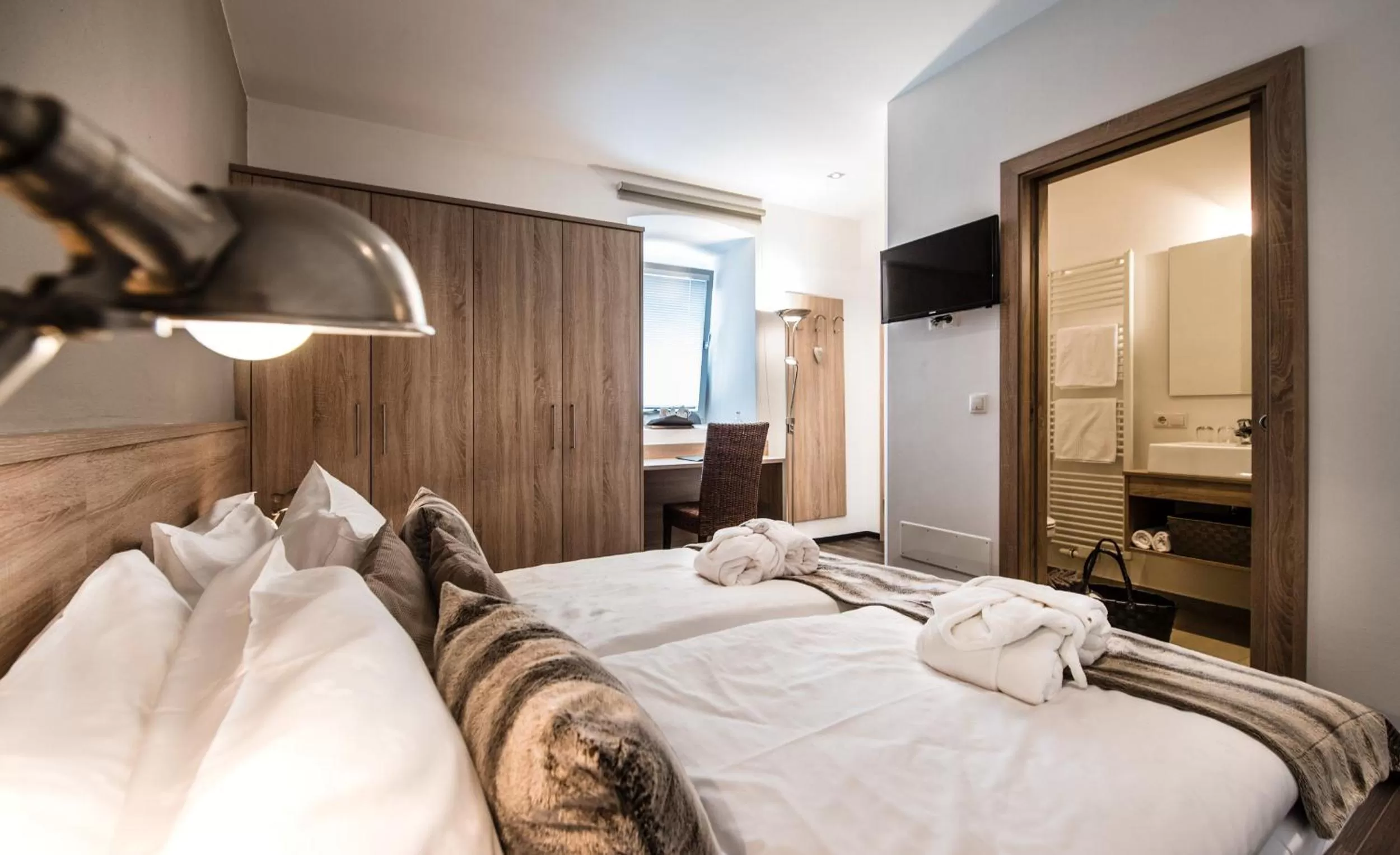 Photo of the whole room, Bed in Mair Am Ort Living Hotel B&B