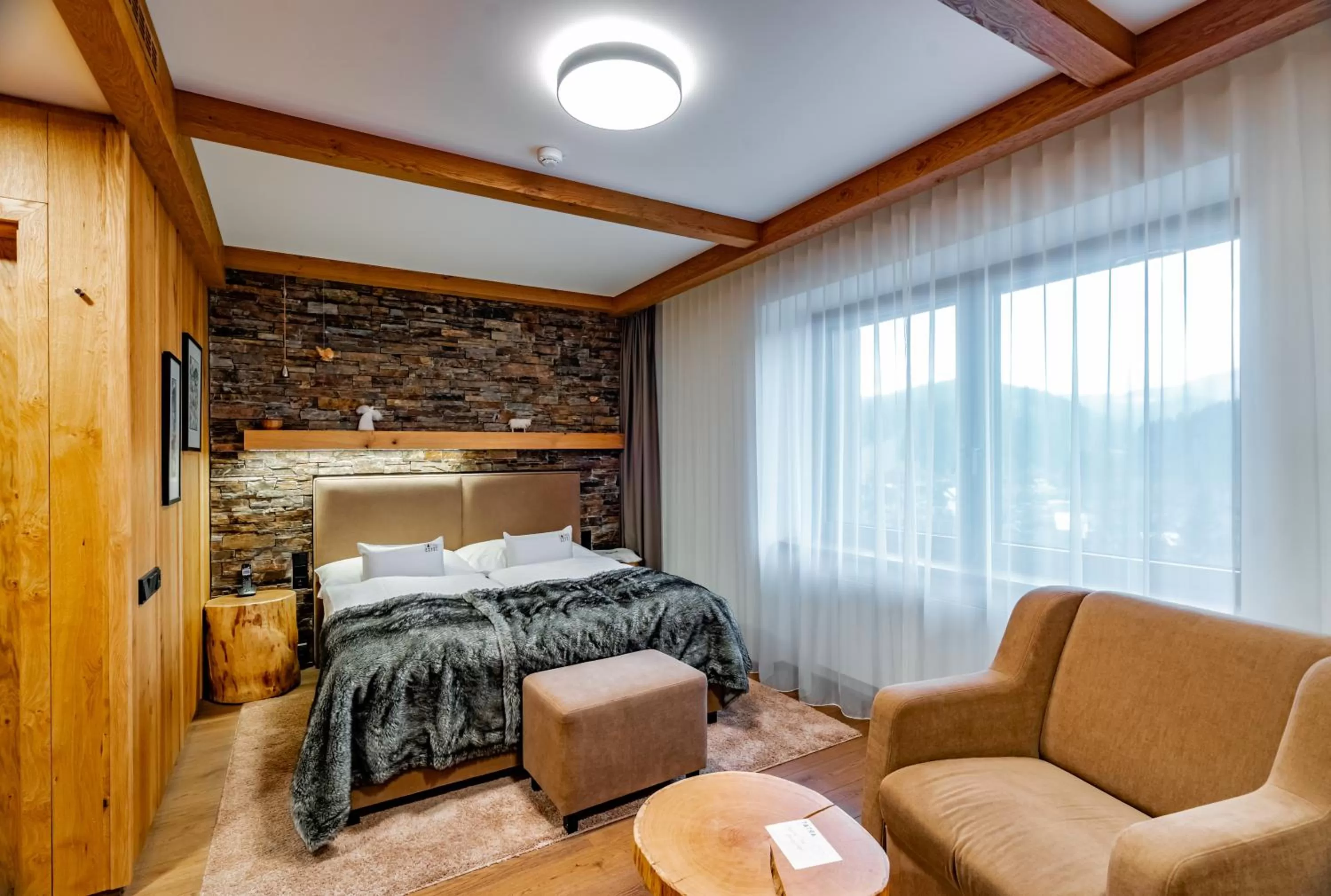 Photo of the whole room, Bed in Grandhotel Tatra