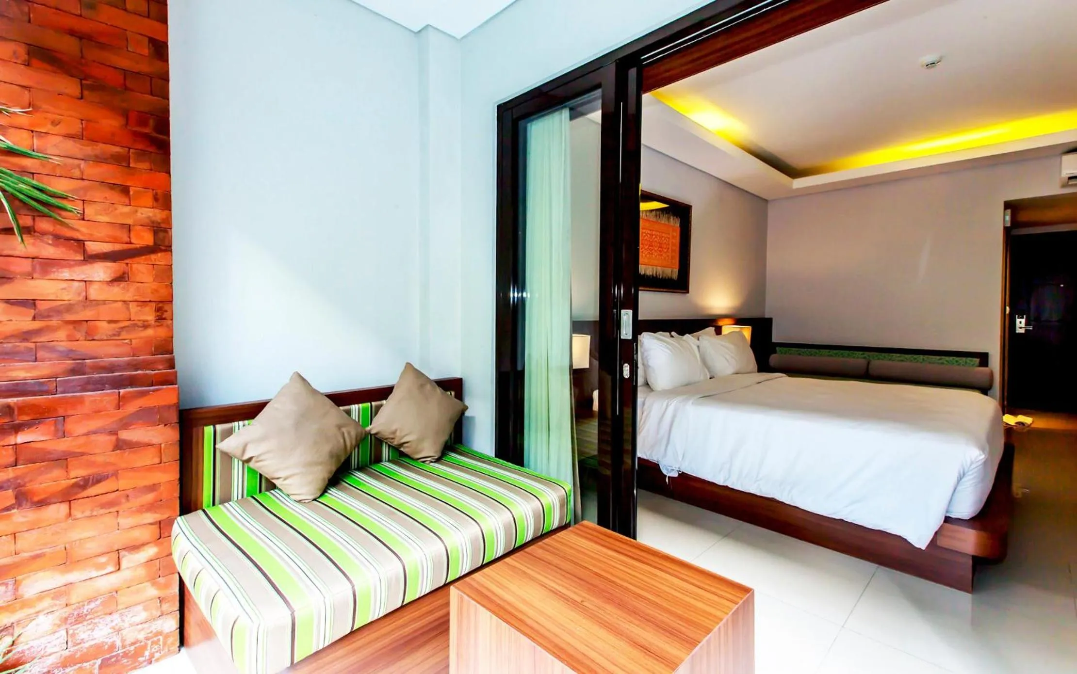 Photo of the whole room, Bed in Grand Mirah Boutique Hotel