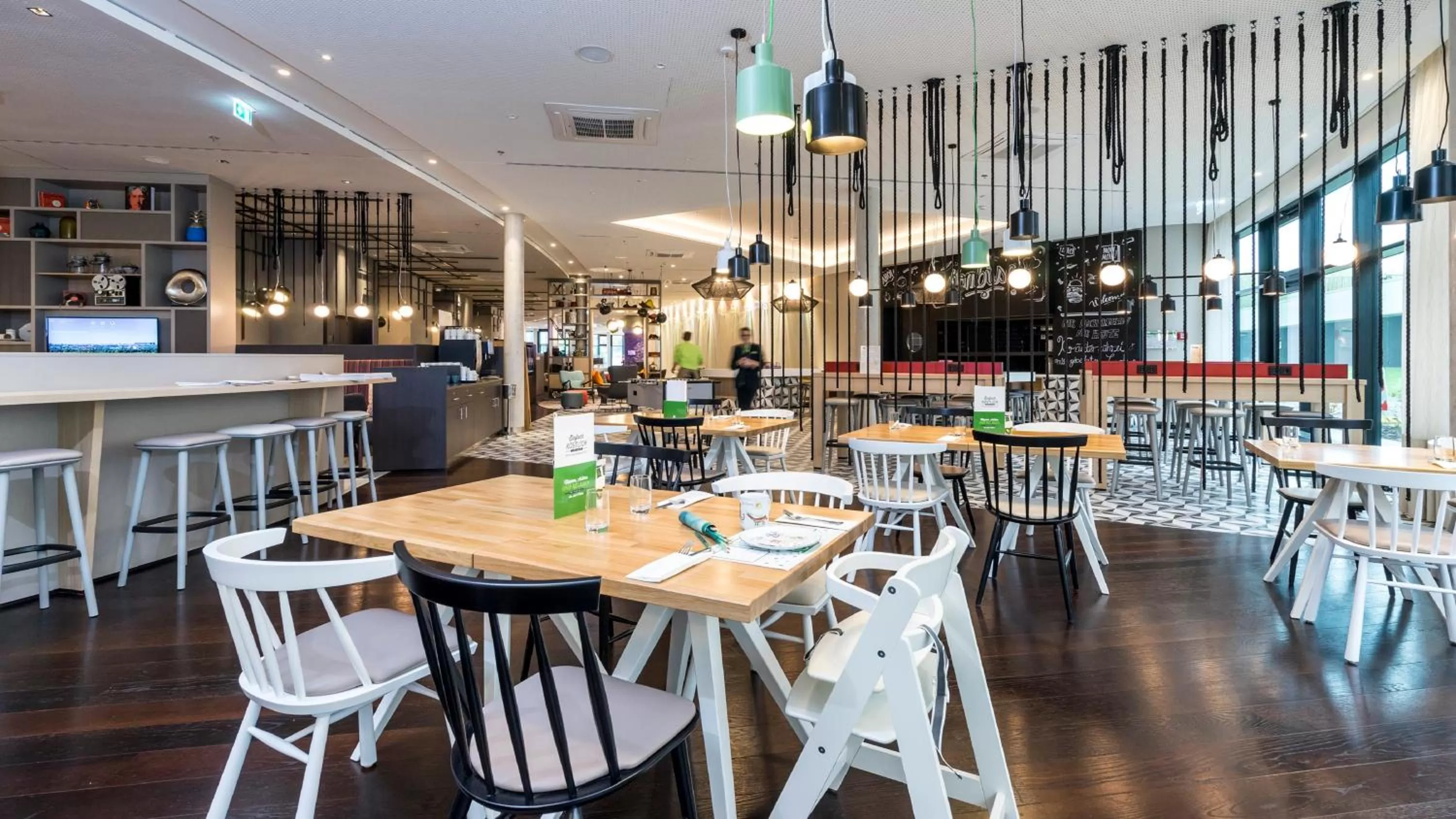 Restaurant/places to eat in Holiday Inn Hamburg - City Nord by IHG