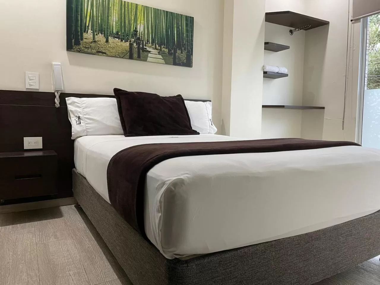 Hotel Via Principal I