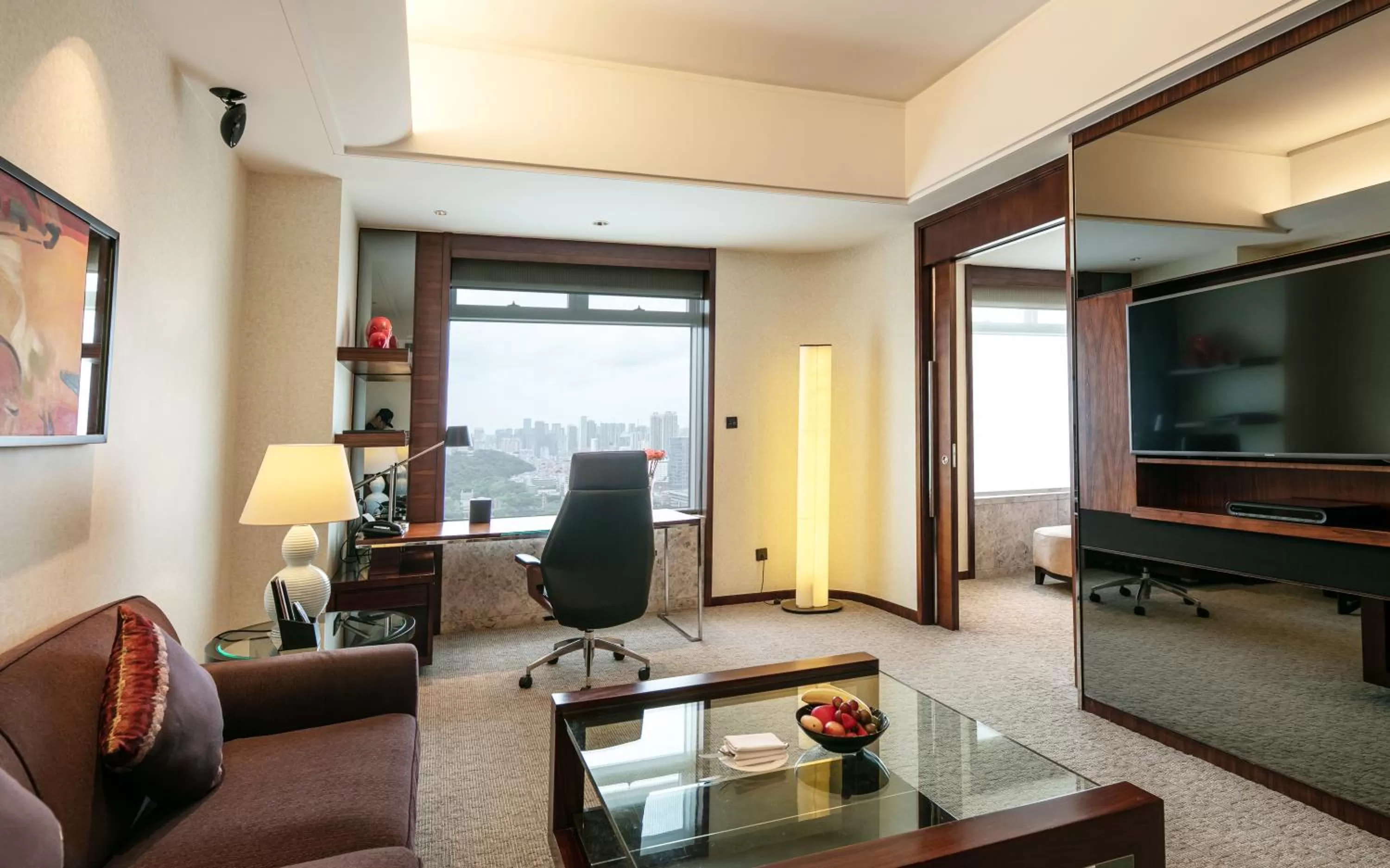 Living room in InterContinental Foshan by IHG