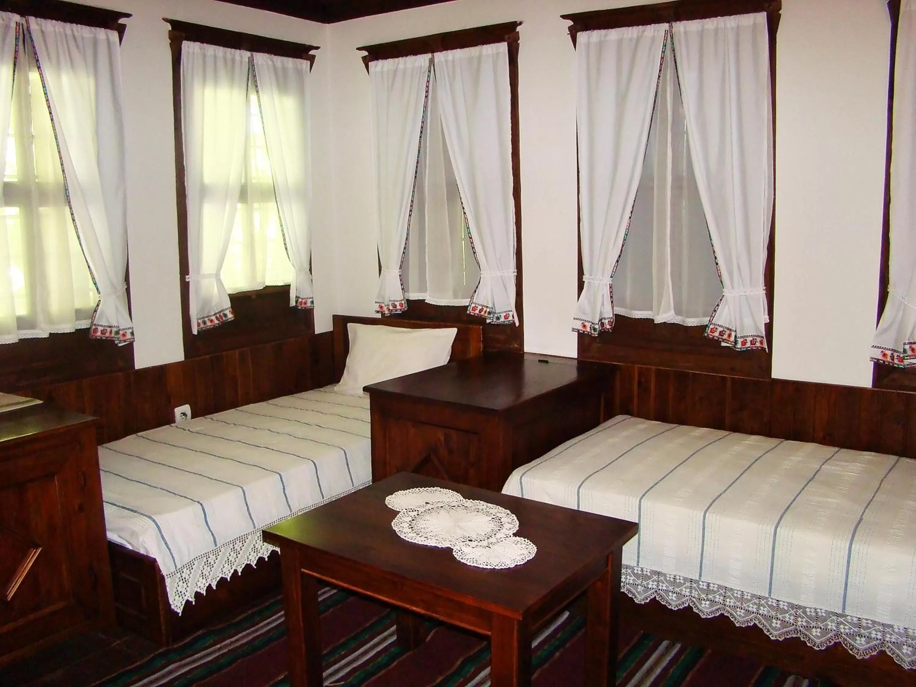 Bed in Djudjeva Kyshta Hotel