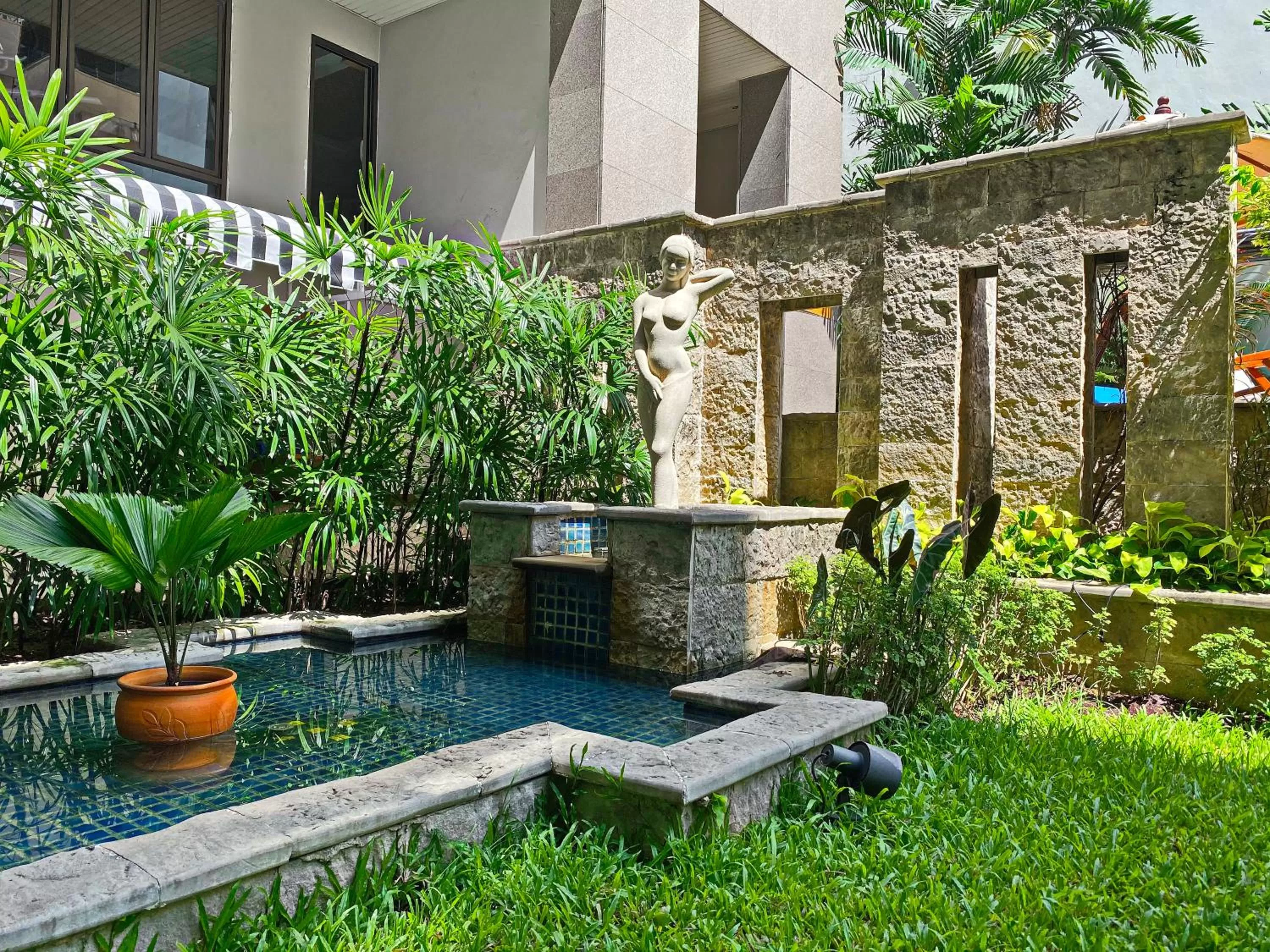 Garden in Silom Serene A Boutique Hotel