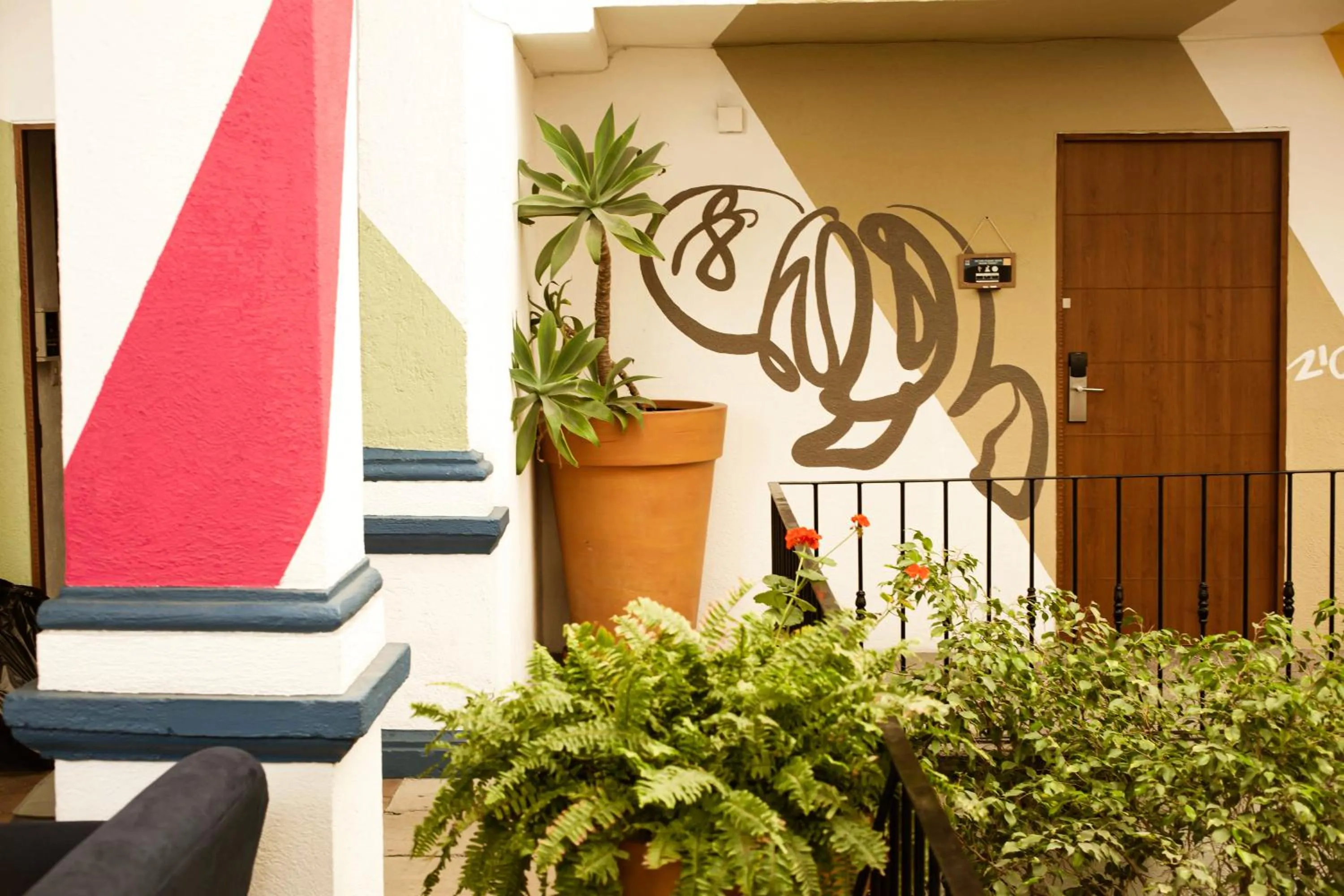 Inner courtyard view in Casa Pepe