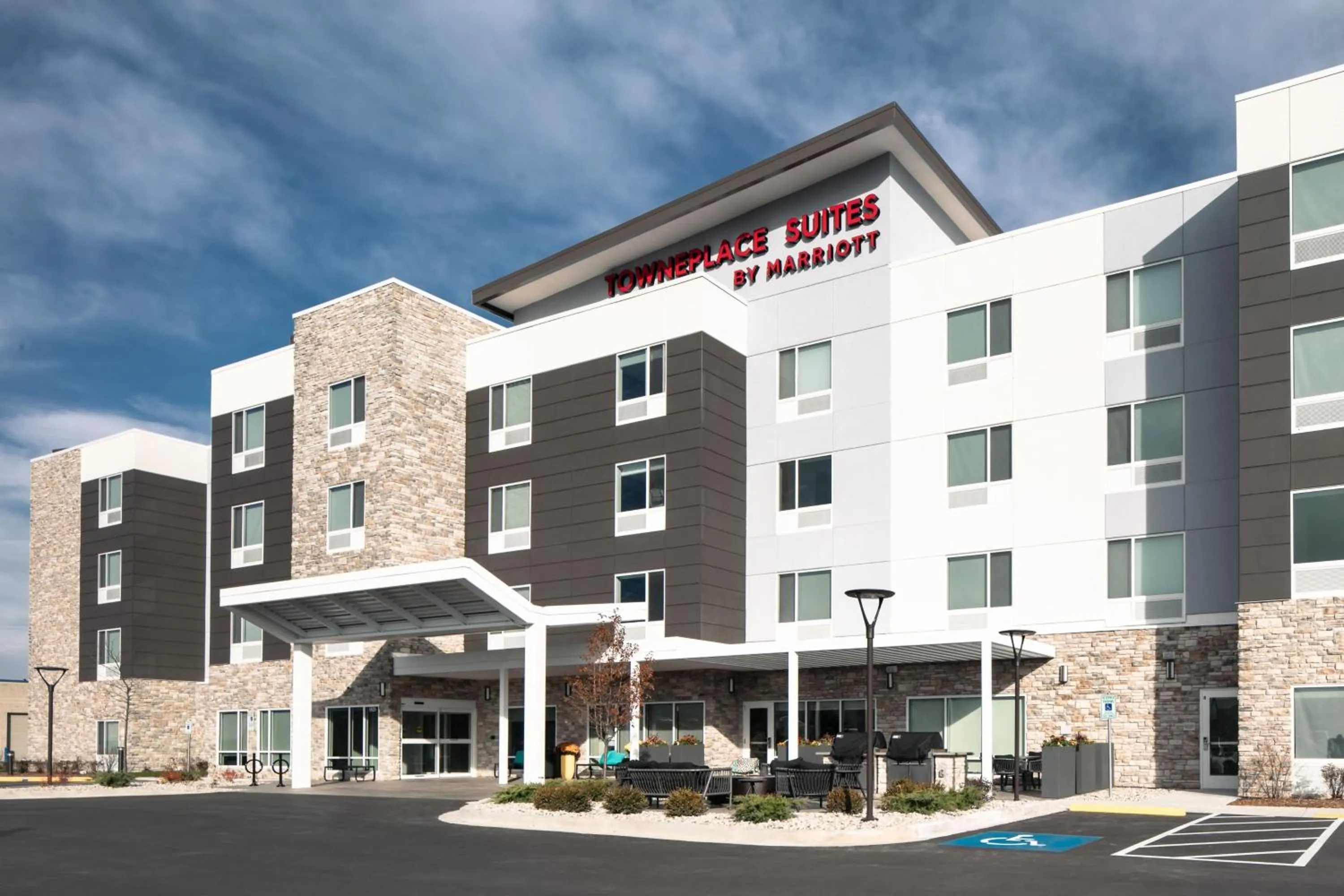 Property building in TownePlace Suites by Marriott Oconomowoc