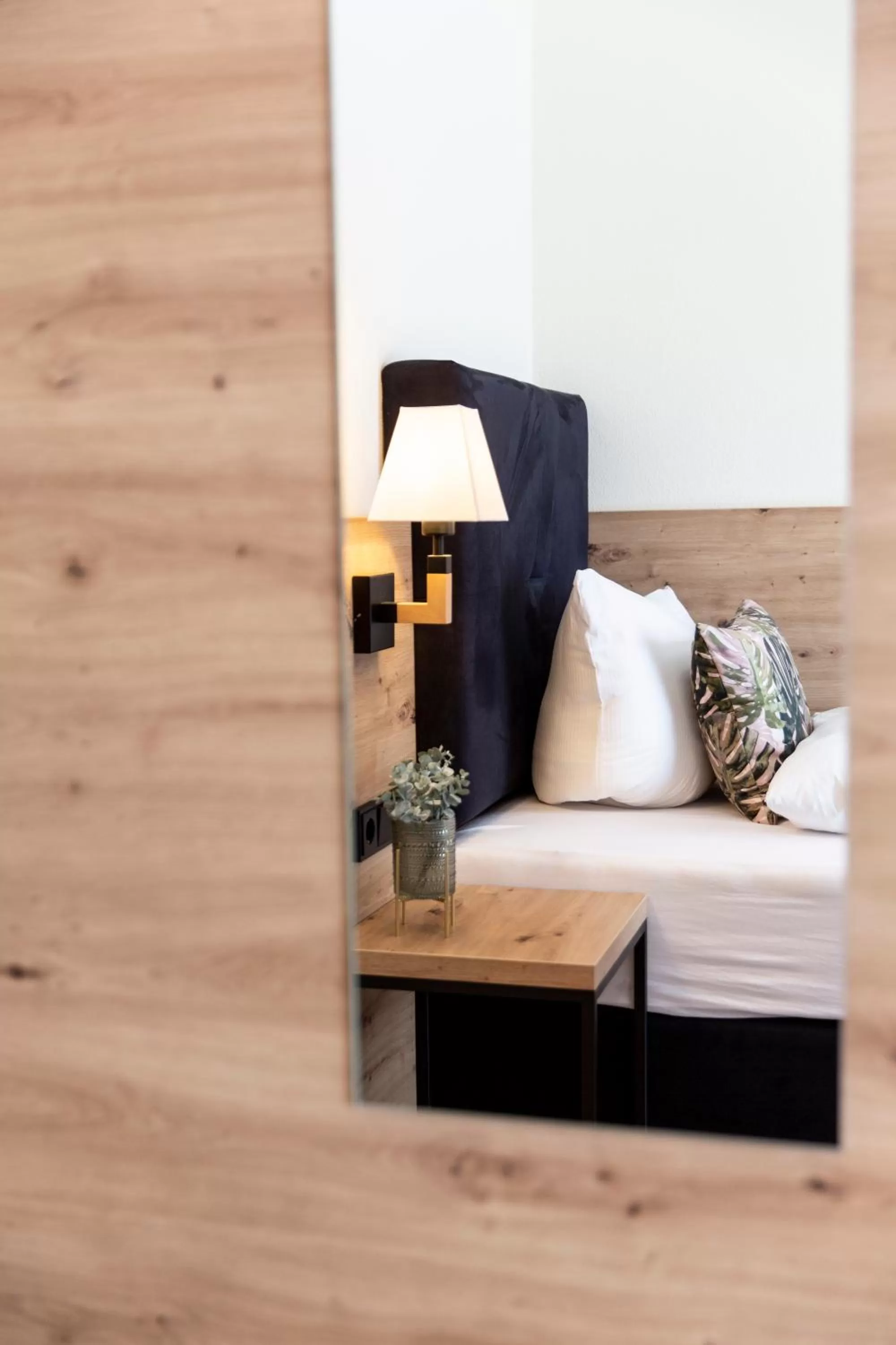 Photo of the whole room, Bed in Stadthotel Lichtenfels