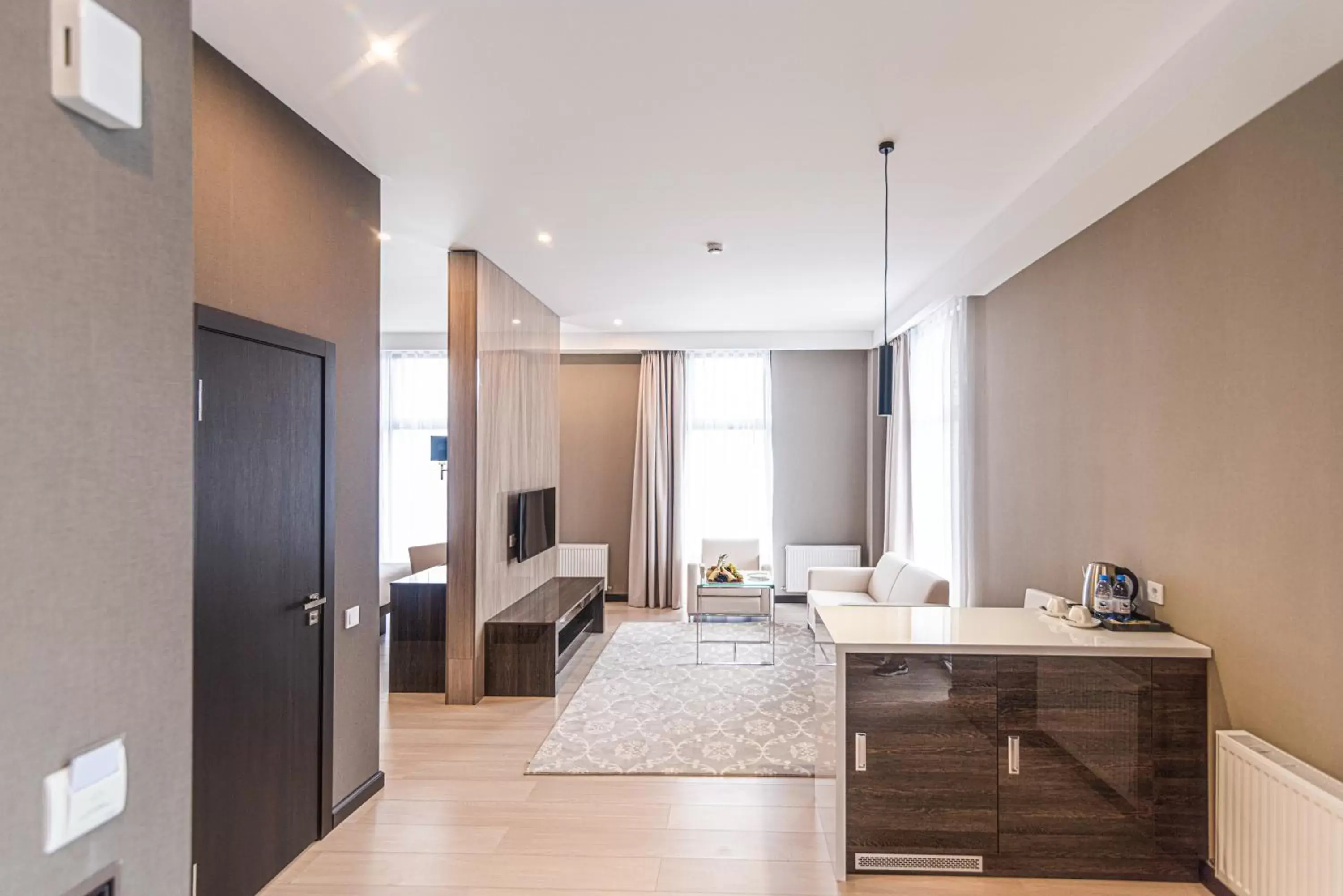 Suite in Resident City Hotel Suite in Resident City Hotel