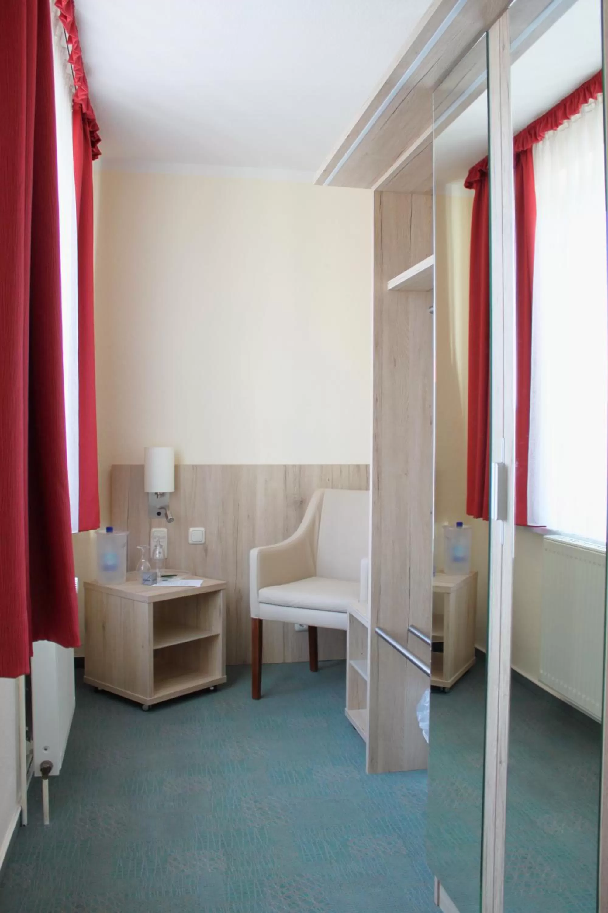 Photo of the whole room in Hotel Villa Elisabeth