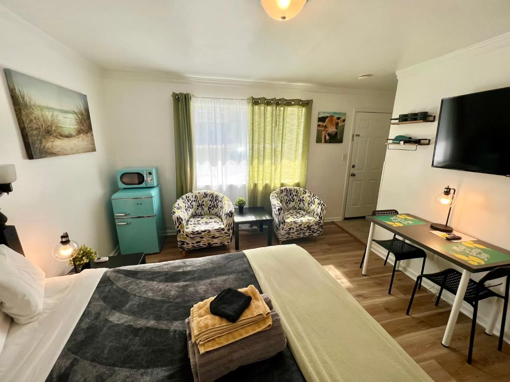 Bed in Cobmin Ridge Motel