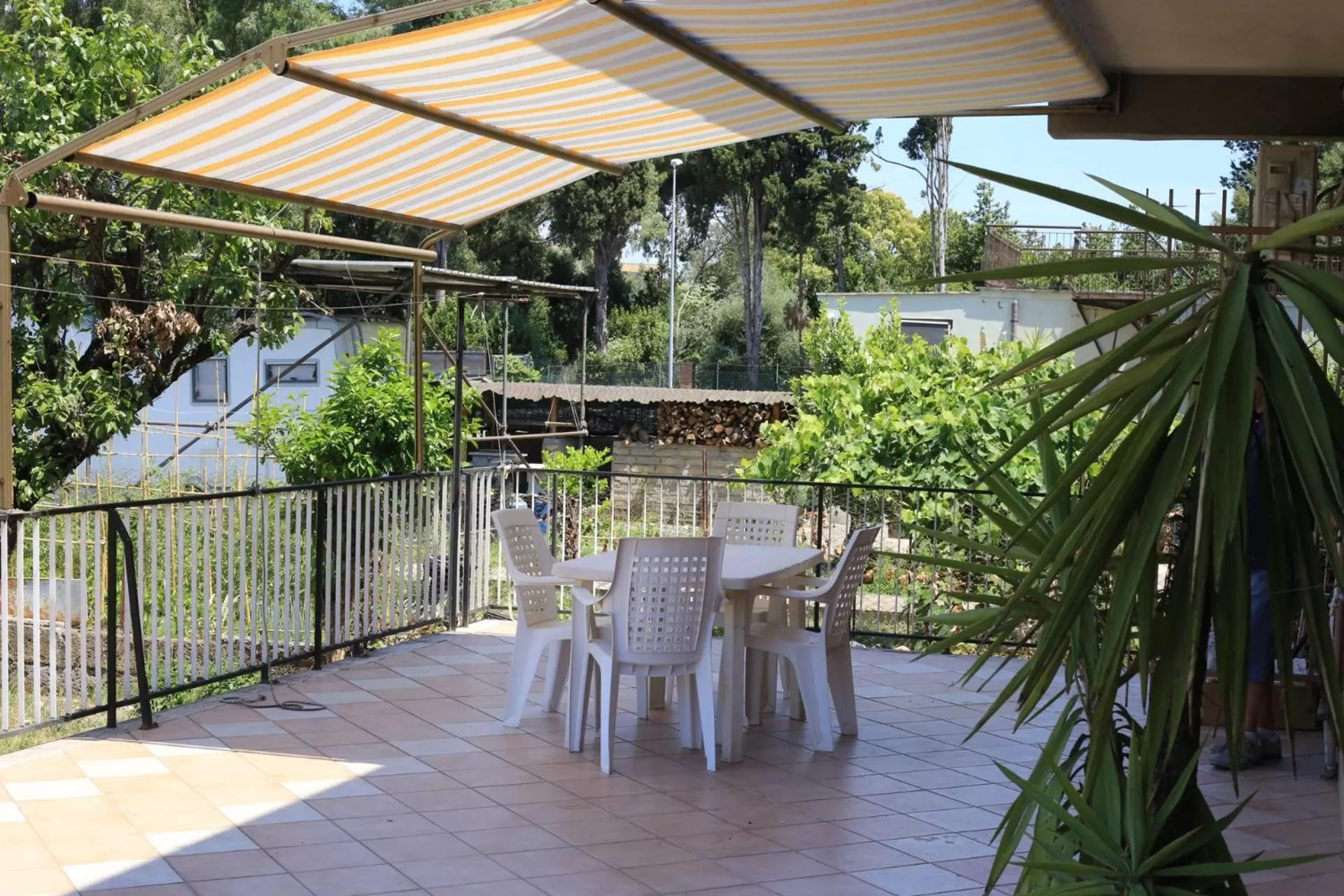 Property building, BBQ Facilities in LA CASA DELL'ORSO