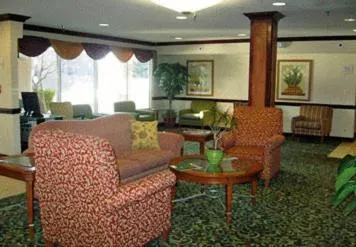 Lobby or reception in Staywell Inn