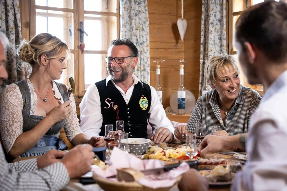 Food and drinks in Thermenhof PuchasPLUS Loipersdorf