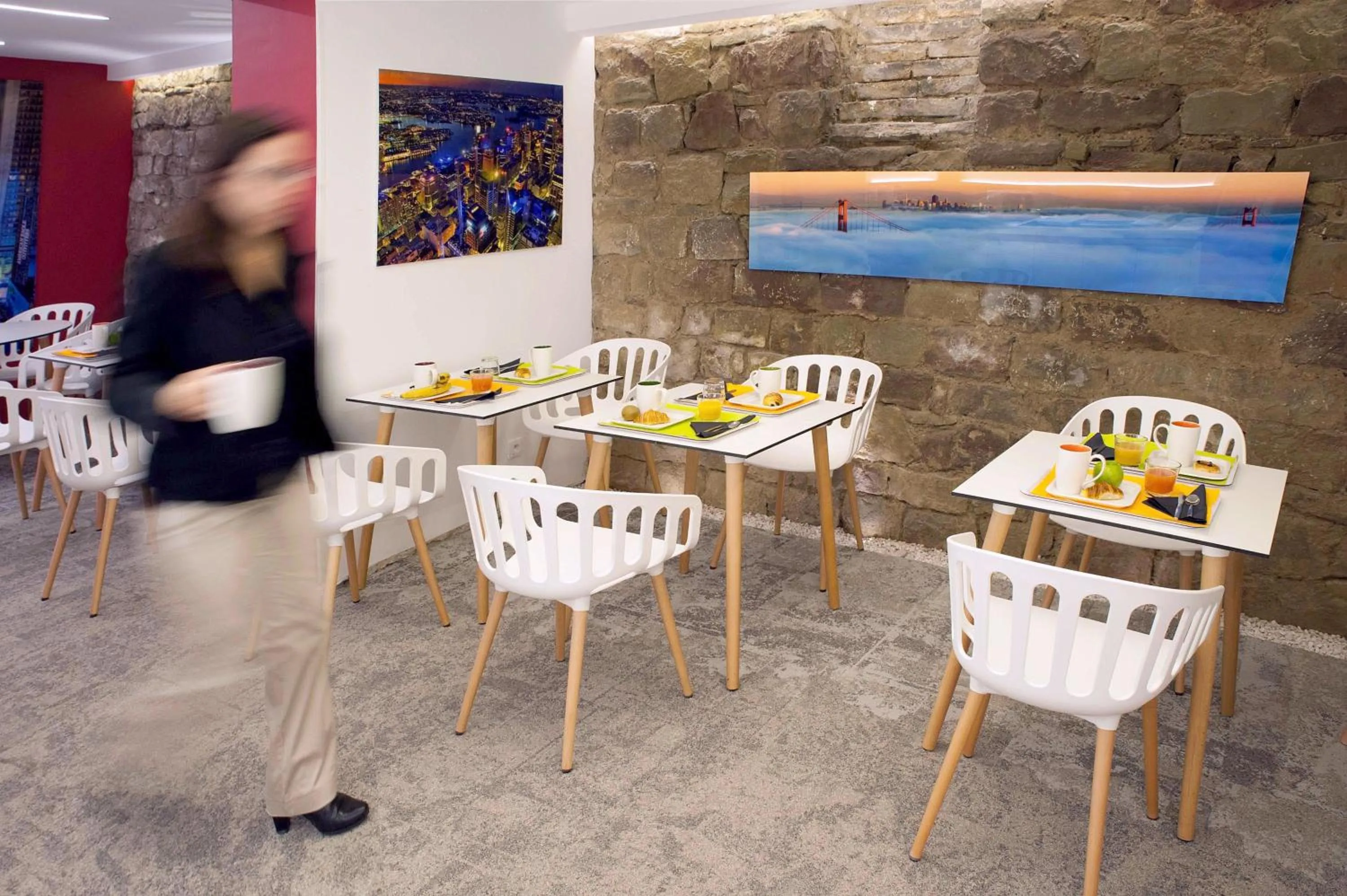 Restaurant/places to eat in Ibis Styles Strasbourg Centre Gare