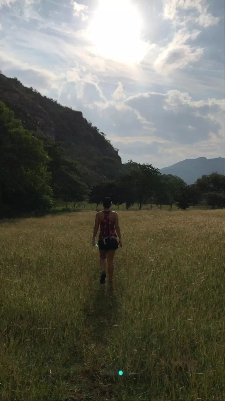 Hiking in Waka Hotel Rural