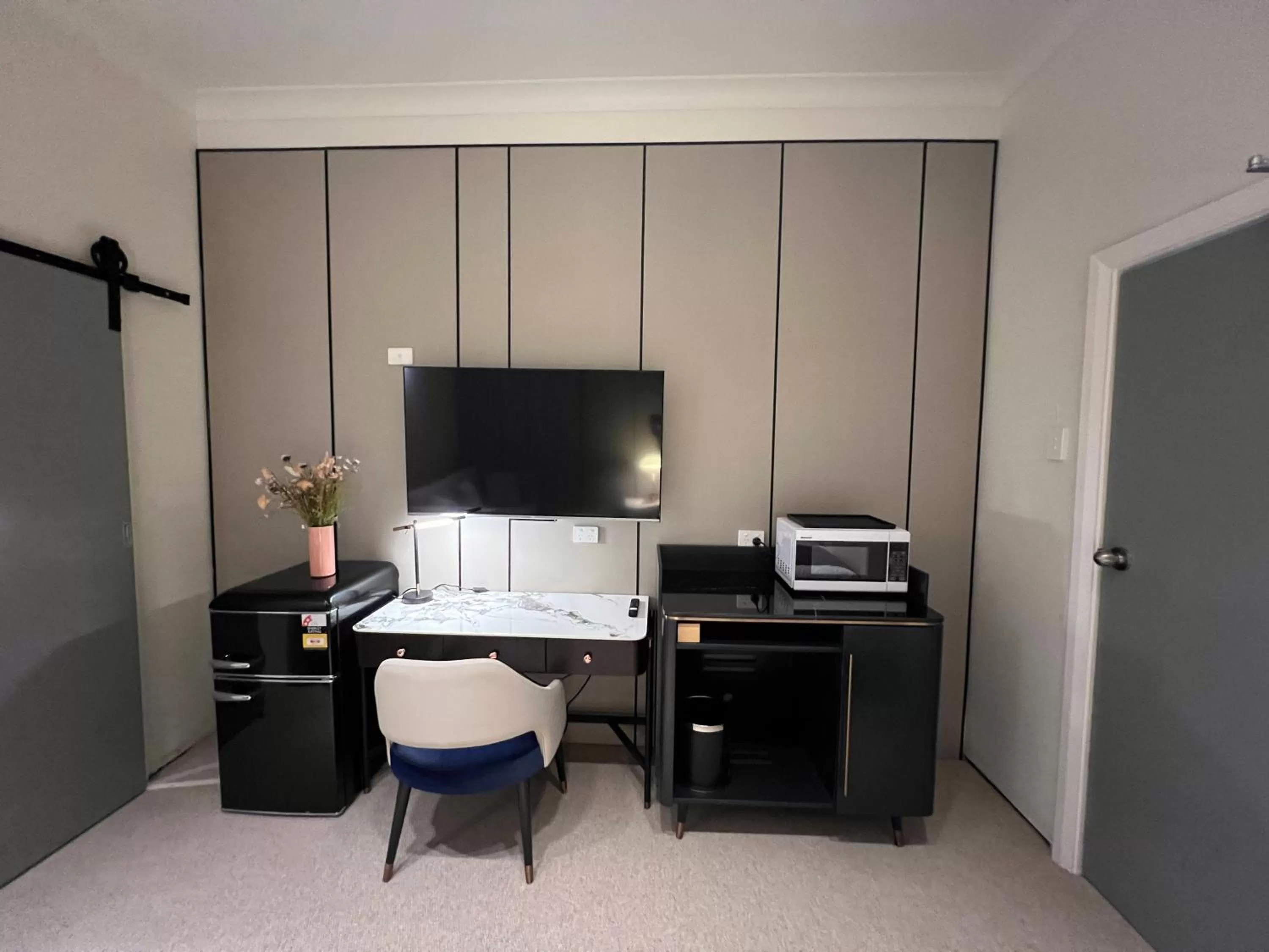 Living room in Lismore City Motor Inn