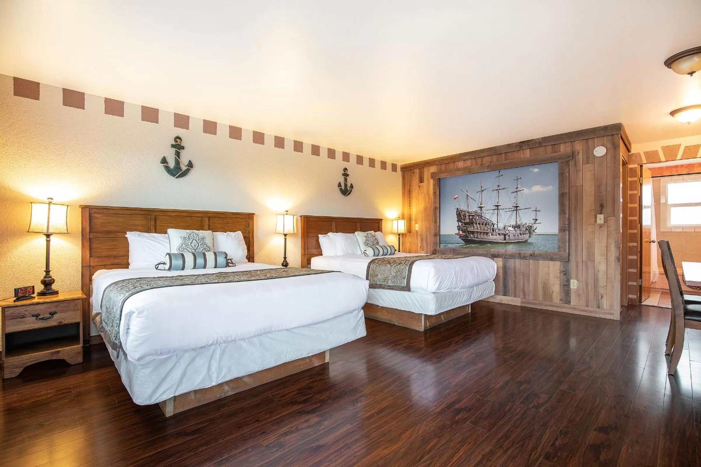 Bed in Wanderlust Inn