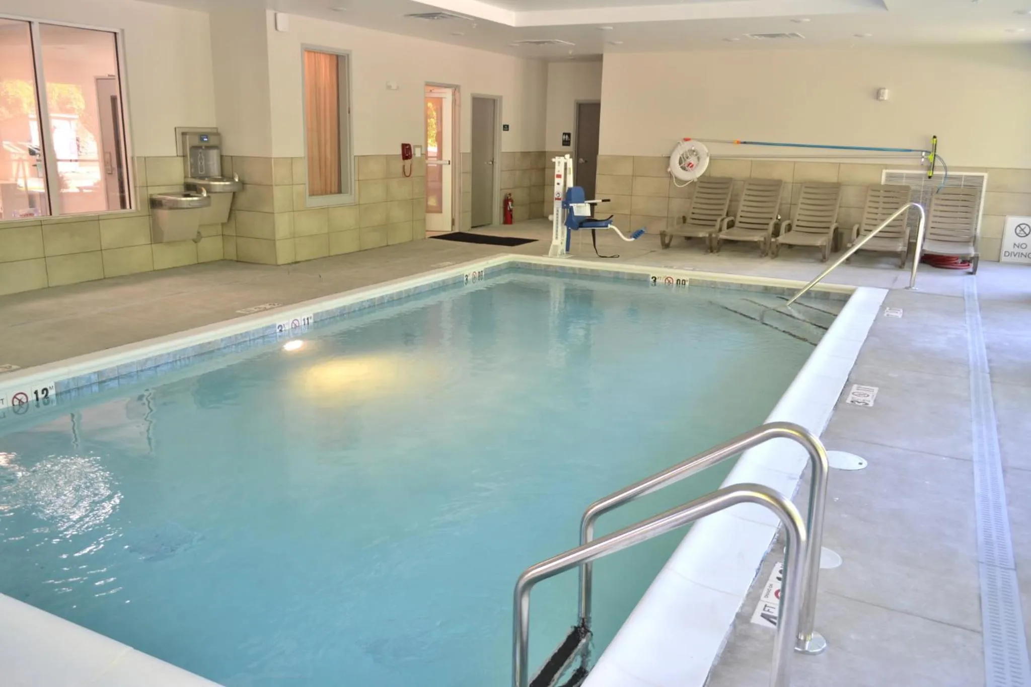 Swimming pool in MainStay Suites Gatlinburg Downtown Area