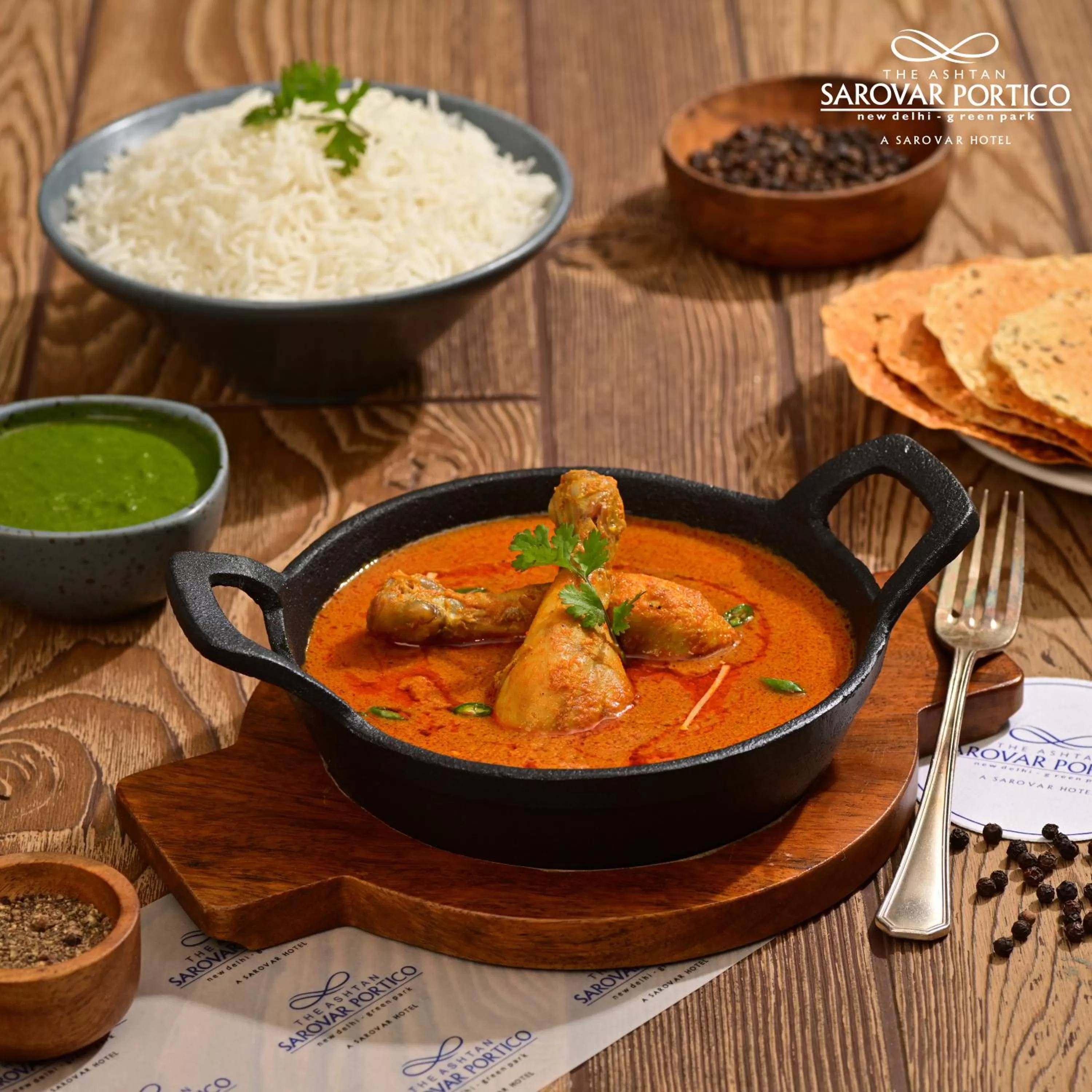 Food in The Ashtan Sarovar Portico