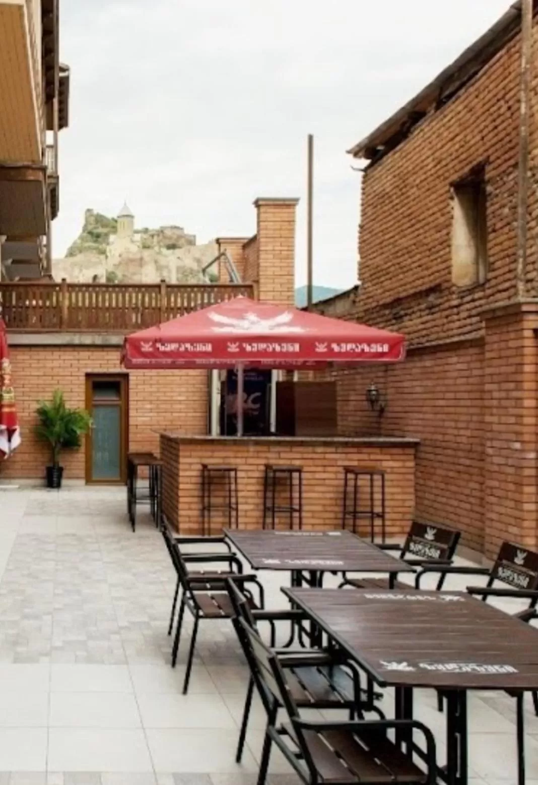Balcony/Terrace in Aura Plaza Hotel