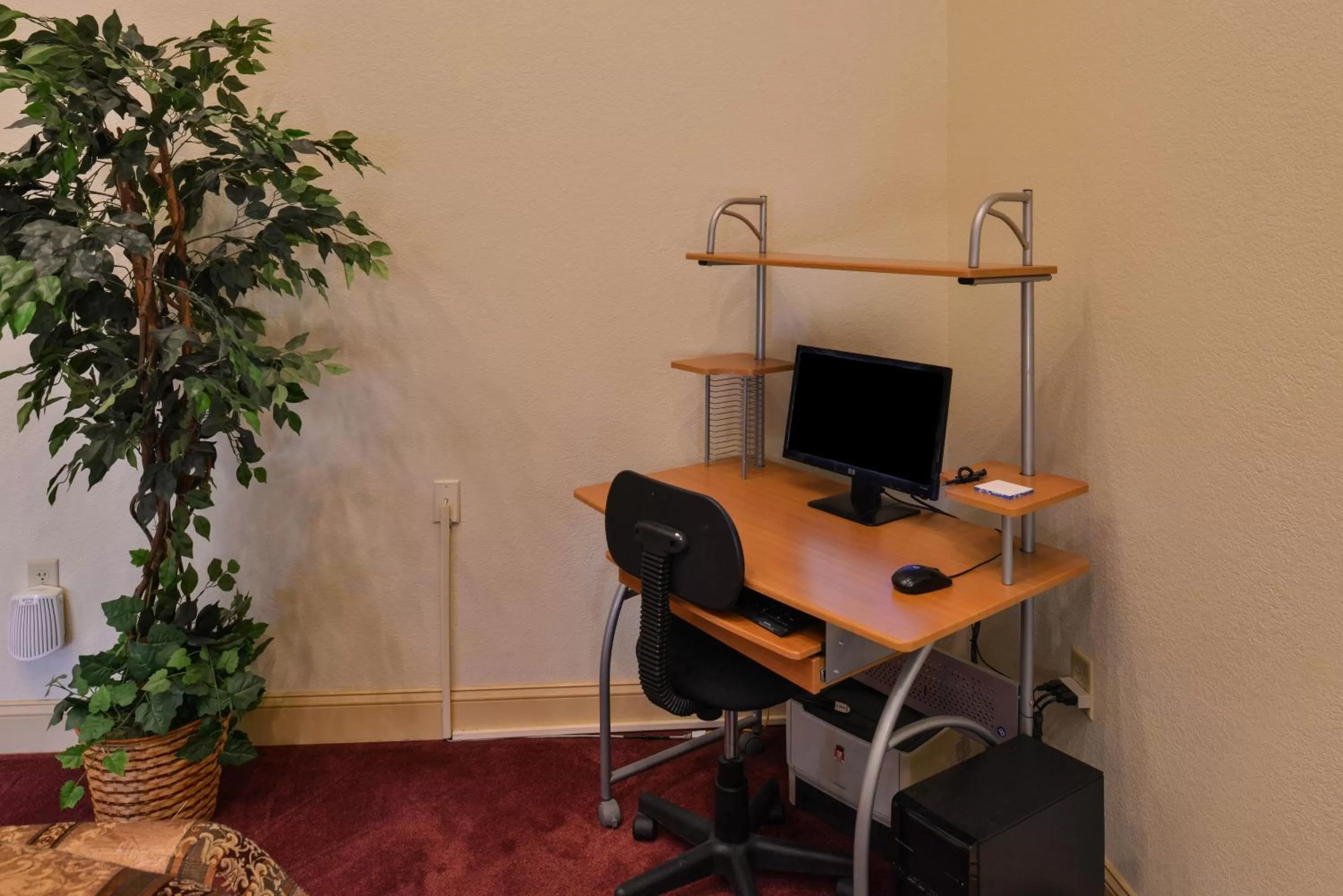 Business facilities in Star City Inn & Suites