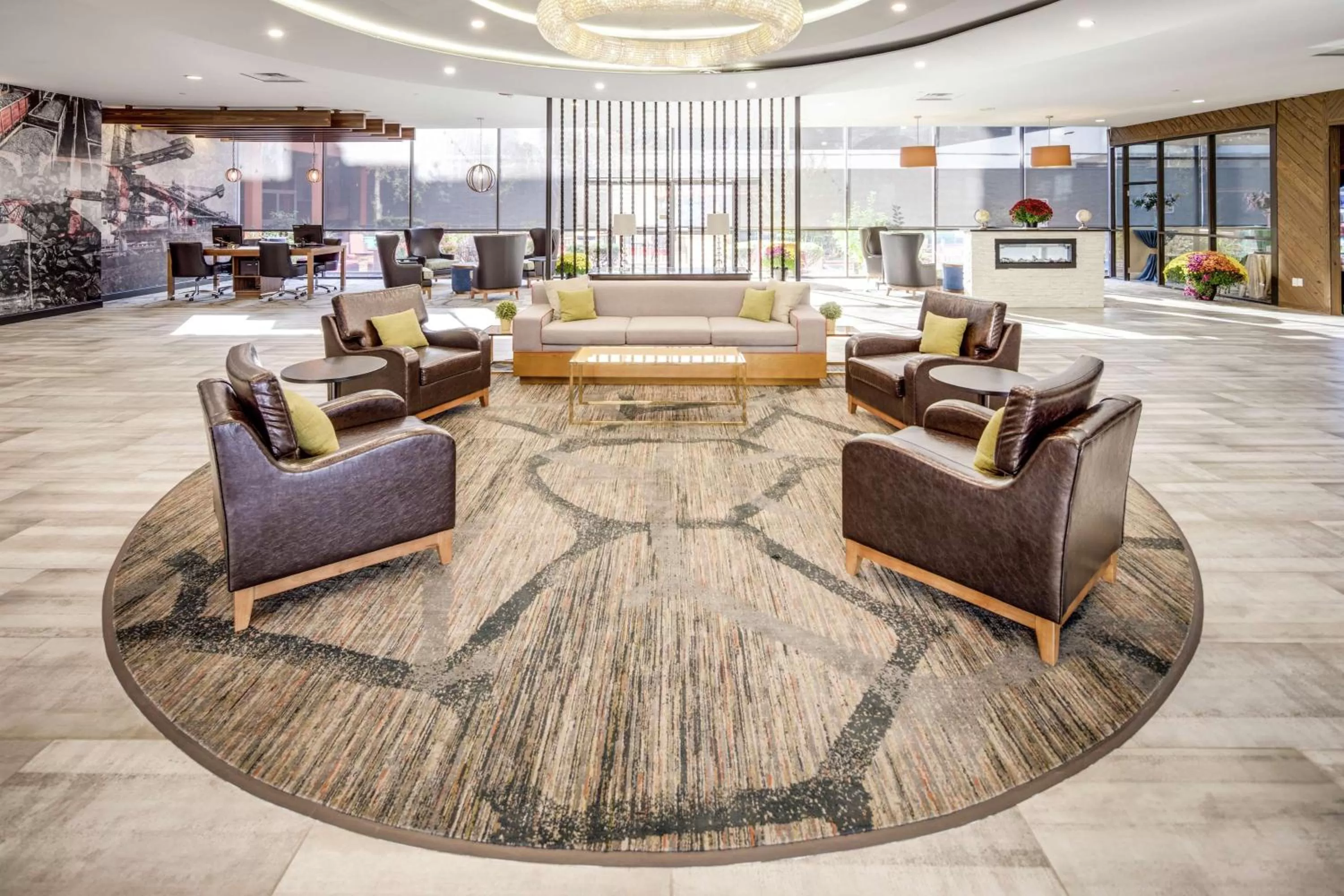 Lobby or reception in DoubleTree by Hilton Huntington, WV