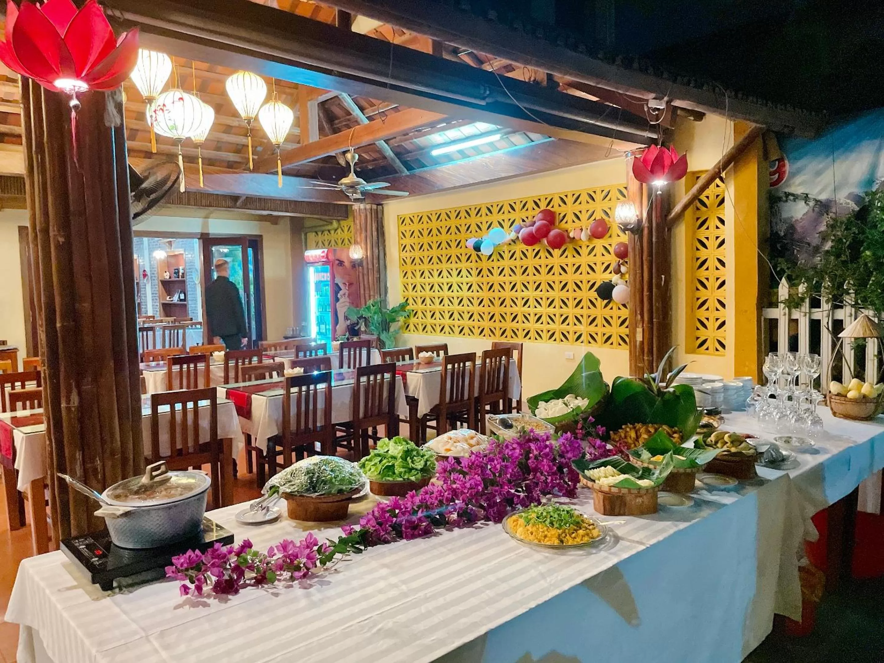 Banquet/Function facilities in Chez Loan Hotel
