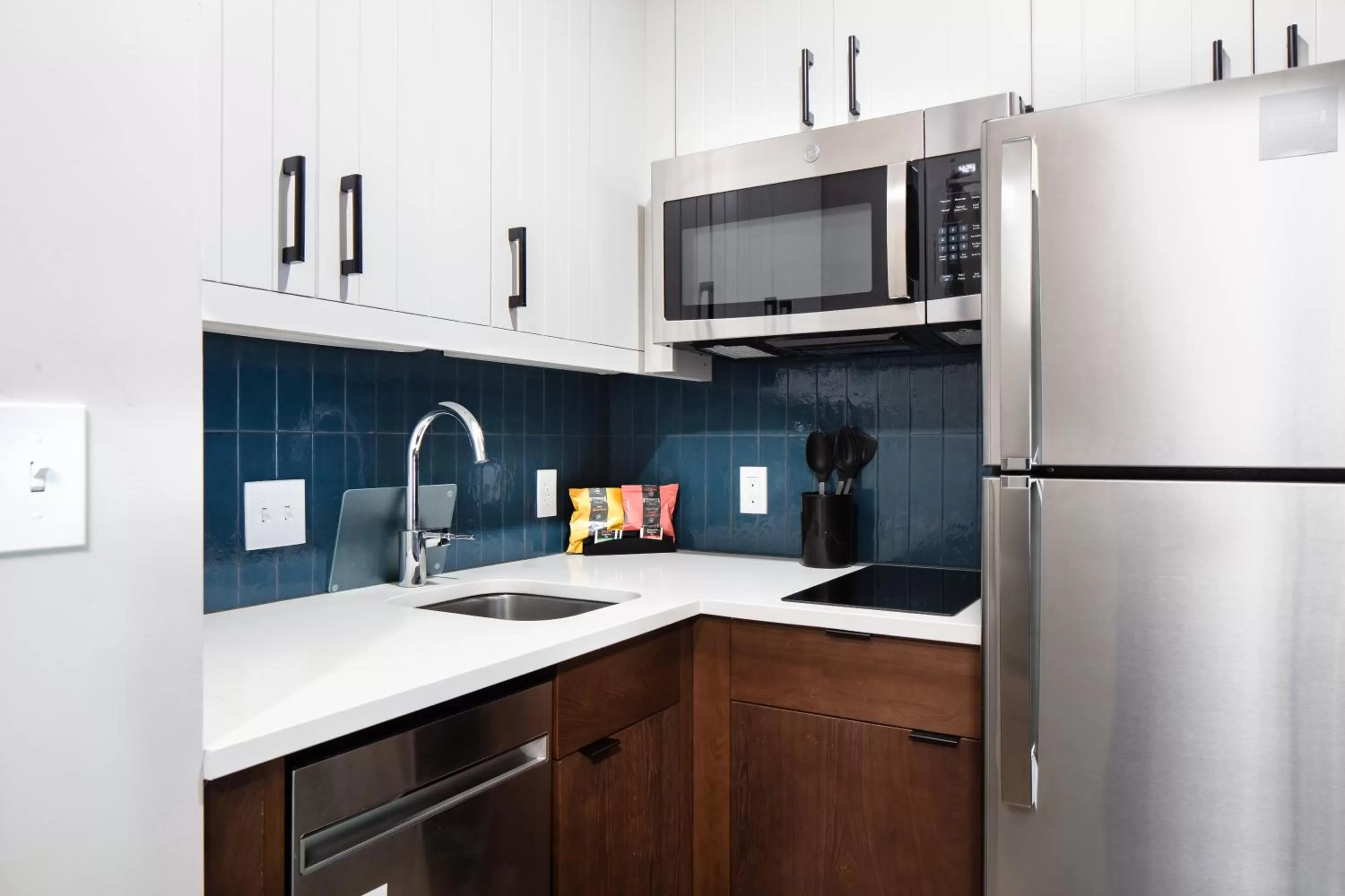 kitchen in Staybridge Suites - Iowa City - Coralville by IHG