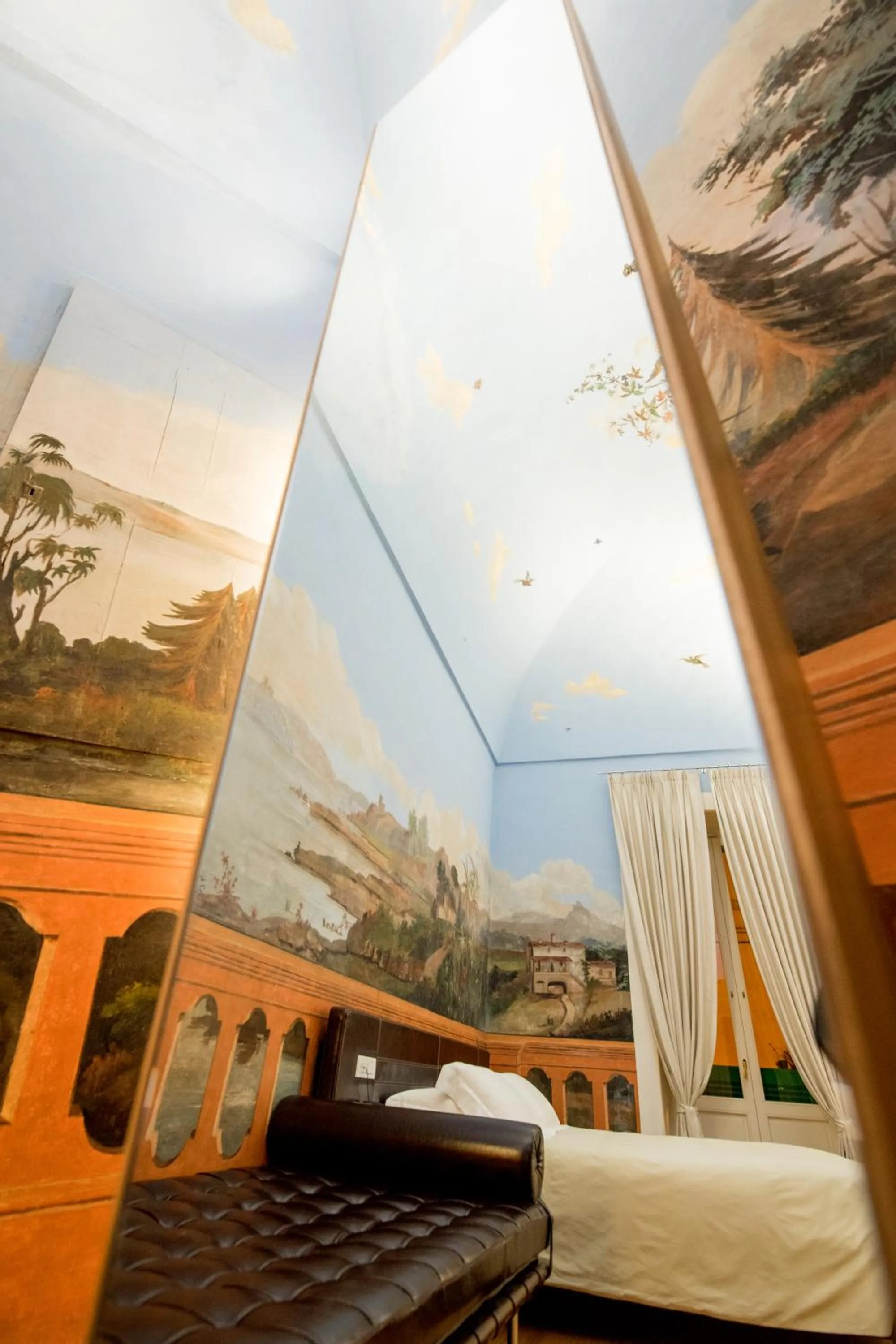 People, Bed in Dimora Intini