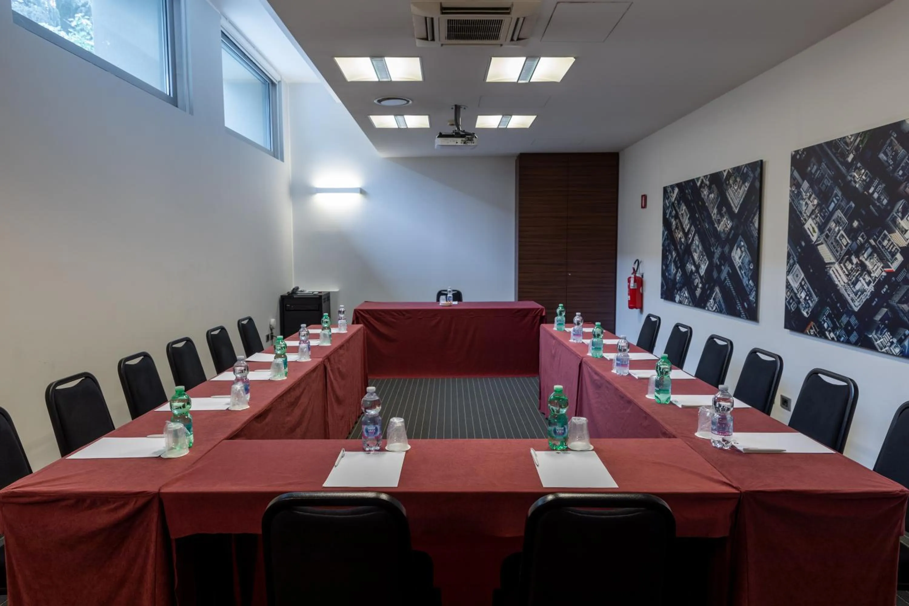 Meeting/conference room in Best Western Plus Hotel Monza e Brianza Palace
